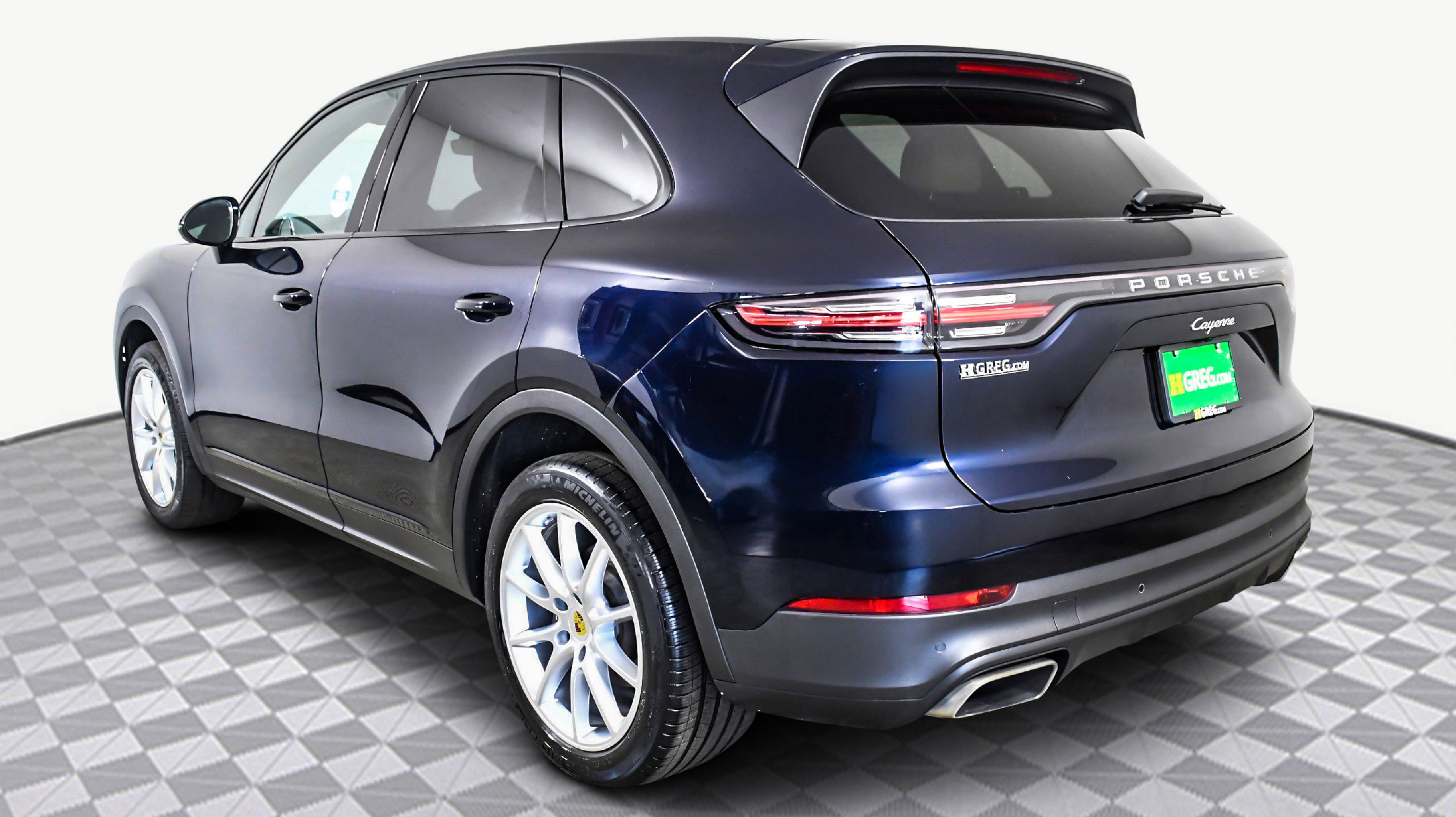 Image 4 of 2021 Porsche Cayenne