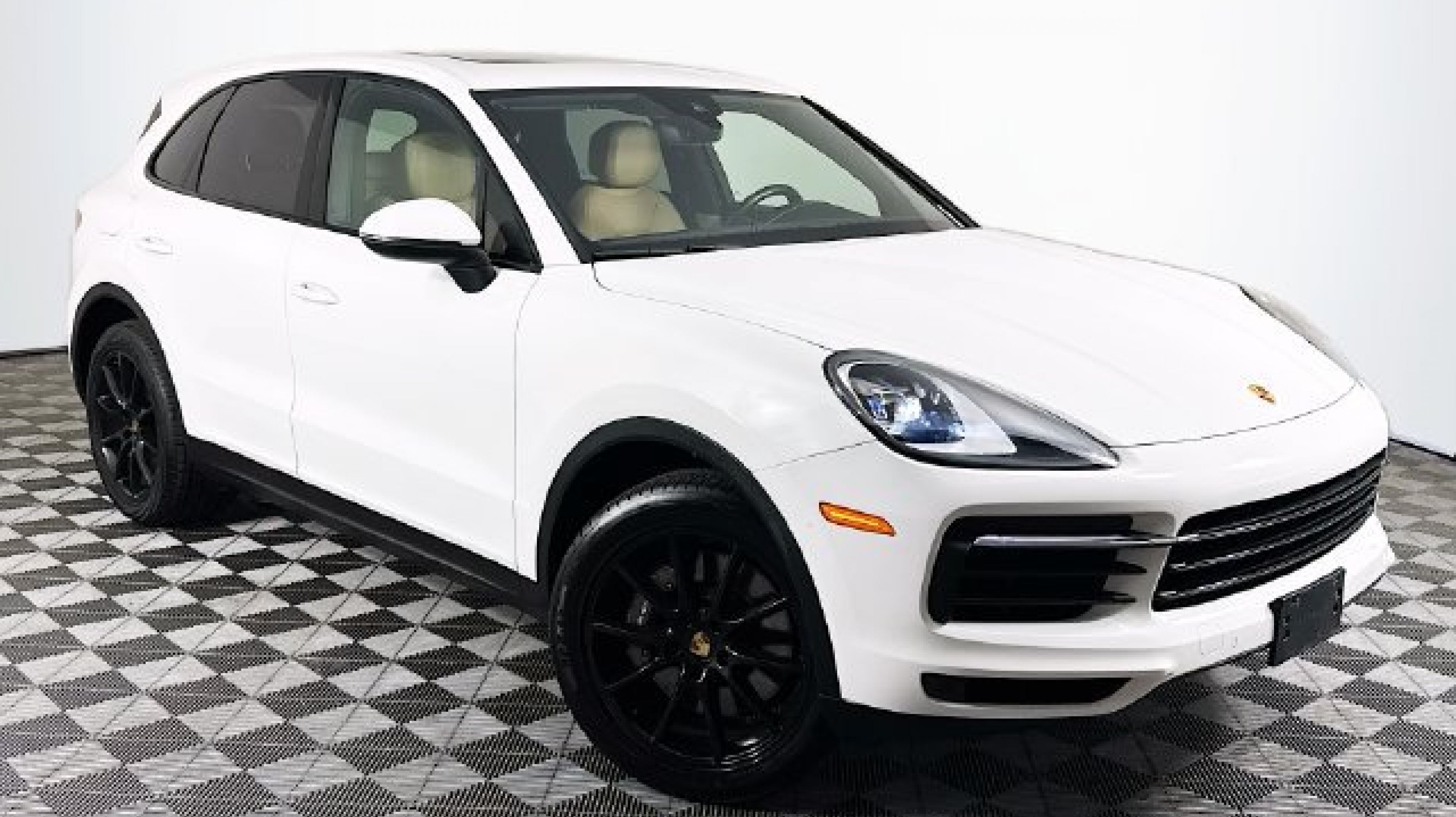 2023 Porsche Cayenne