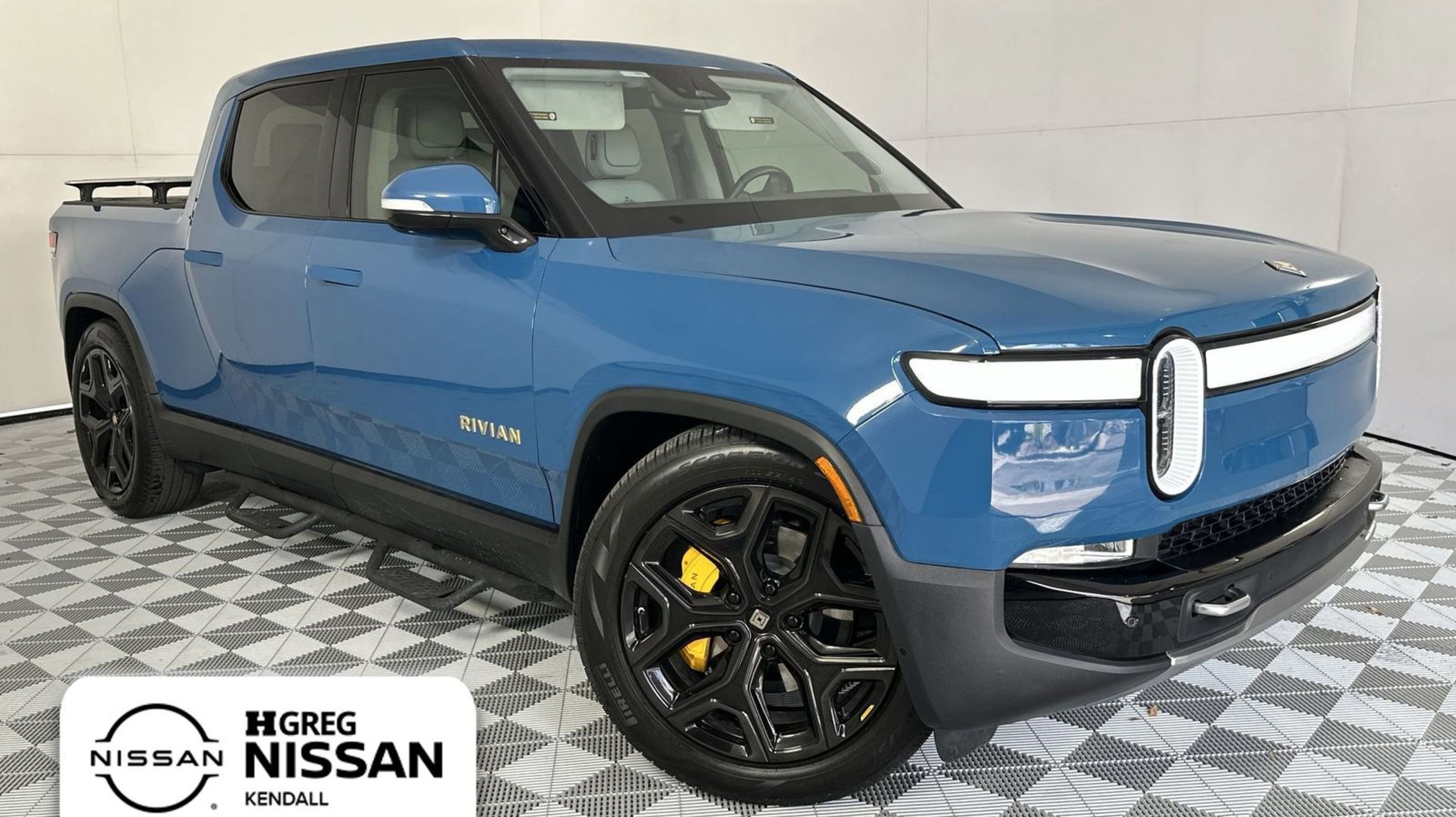 2023 Rivian R1T Adventure