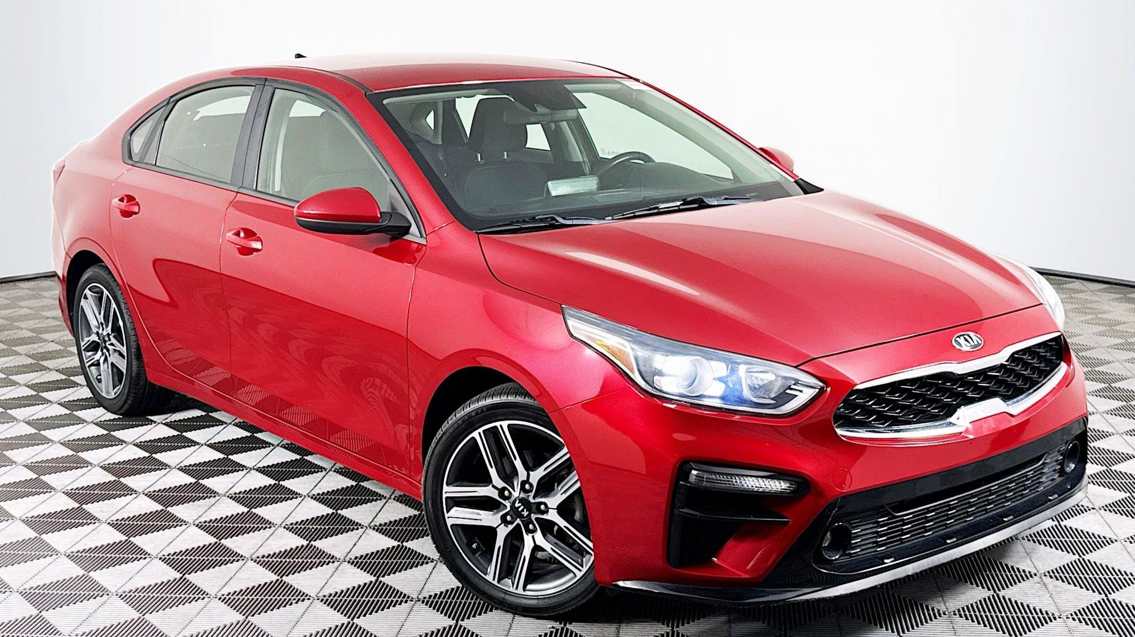 2019 Kia Forte S AT's photo