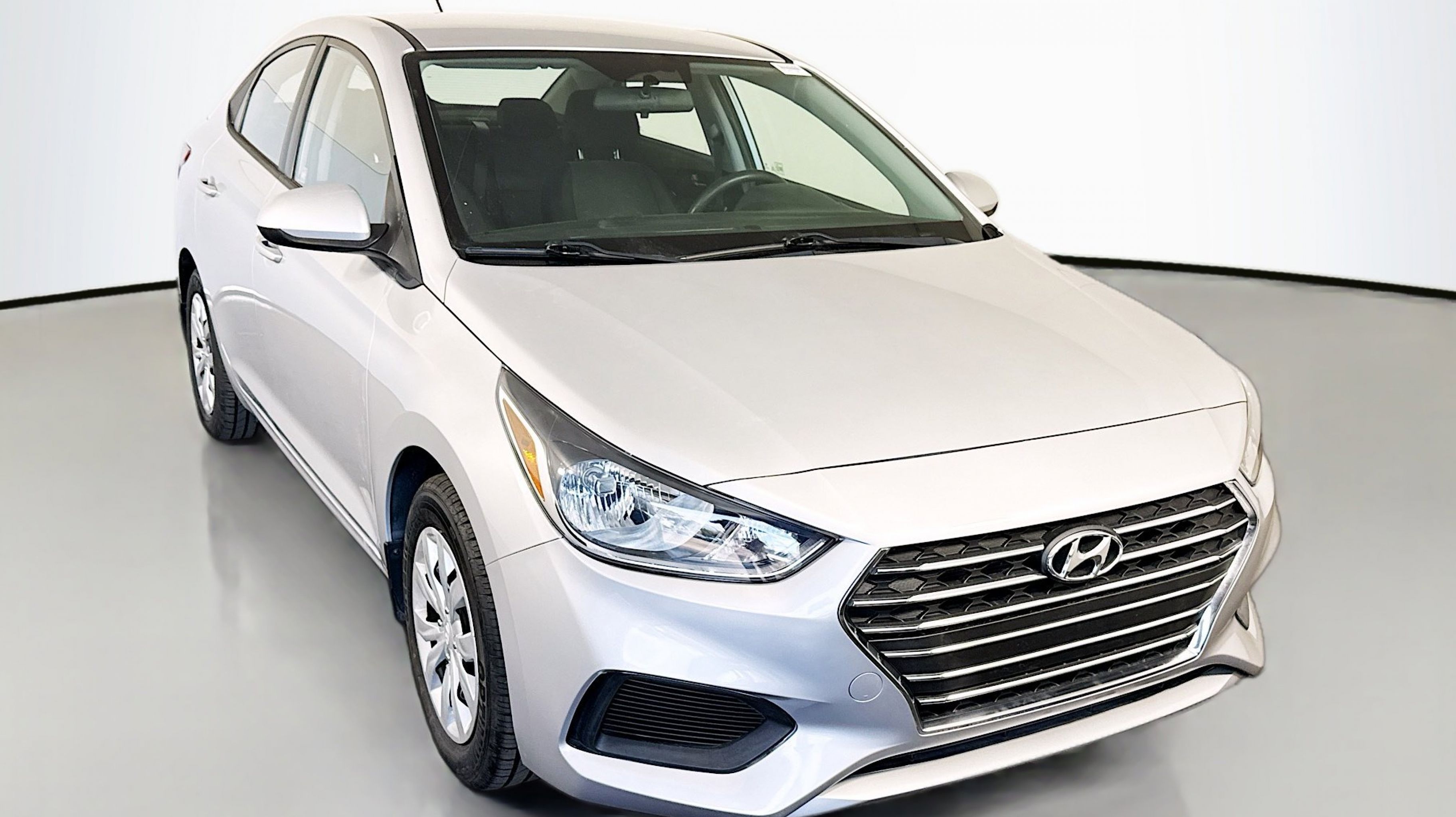 2020 Hyundai Accent SE