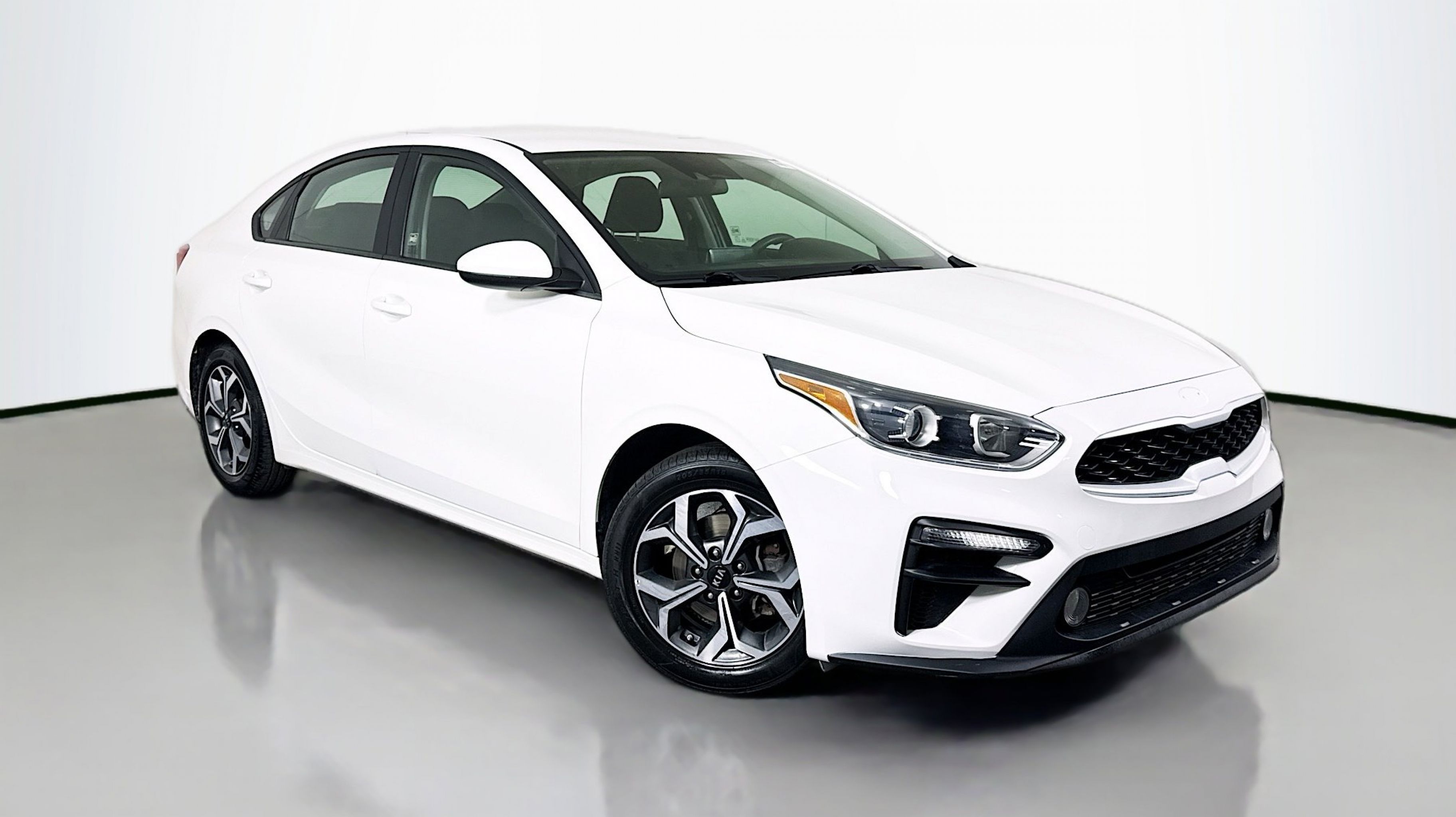 2020 Kia FORTE LXS's photo