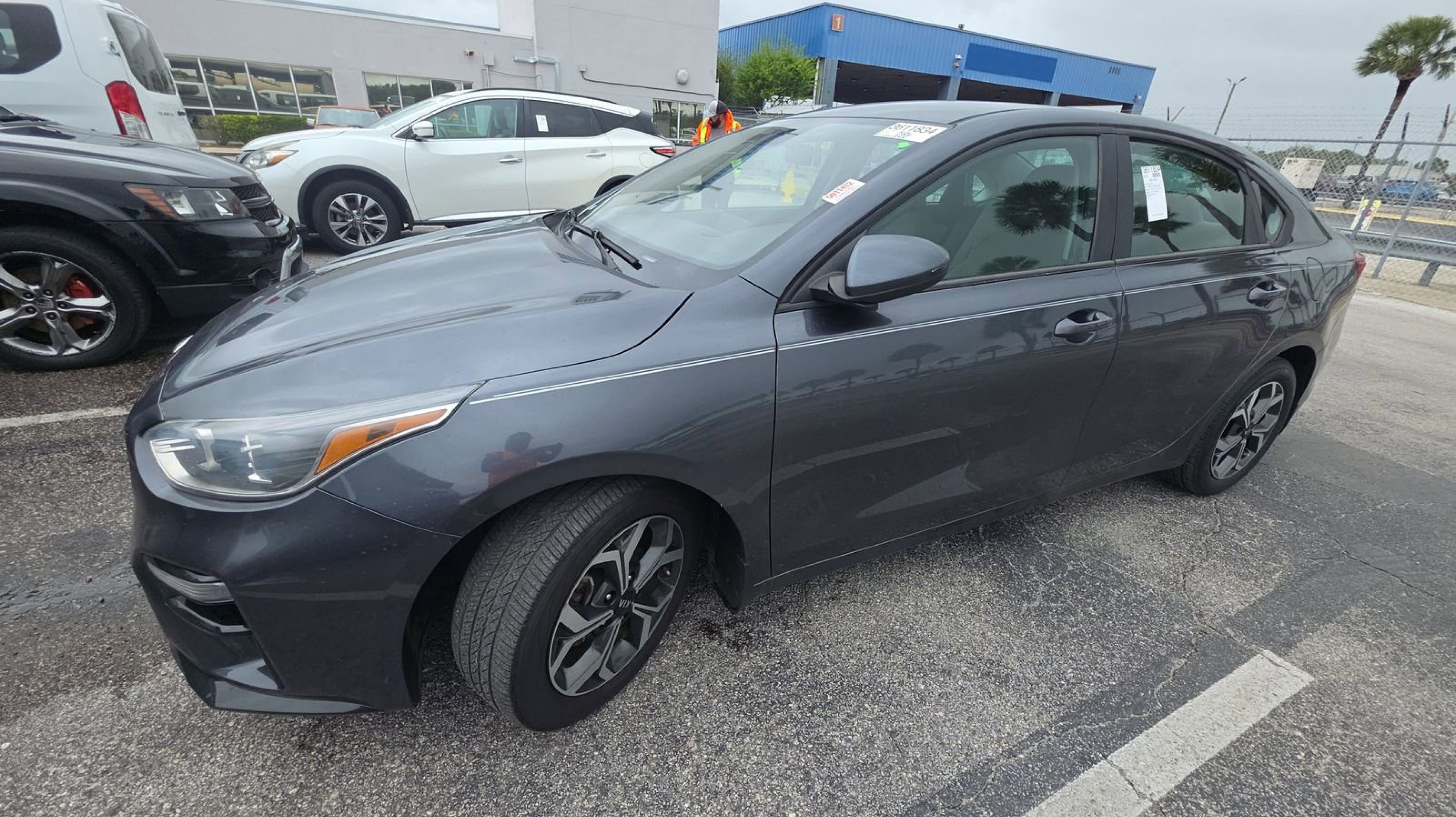 2021 Kia Forte LXS AT's photo