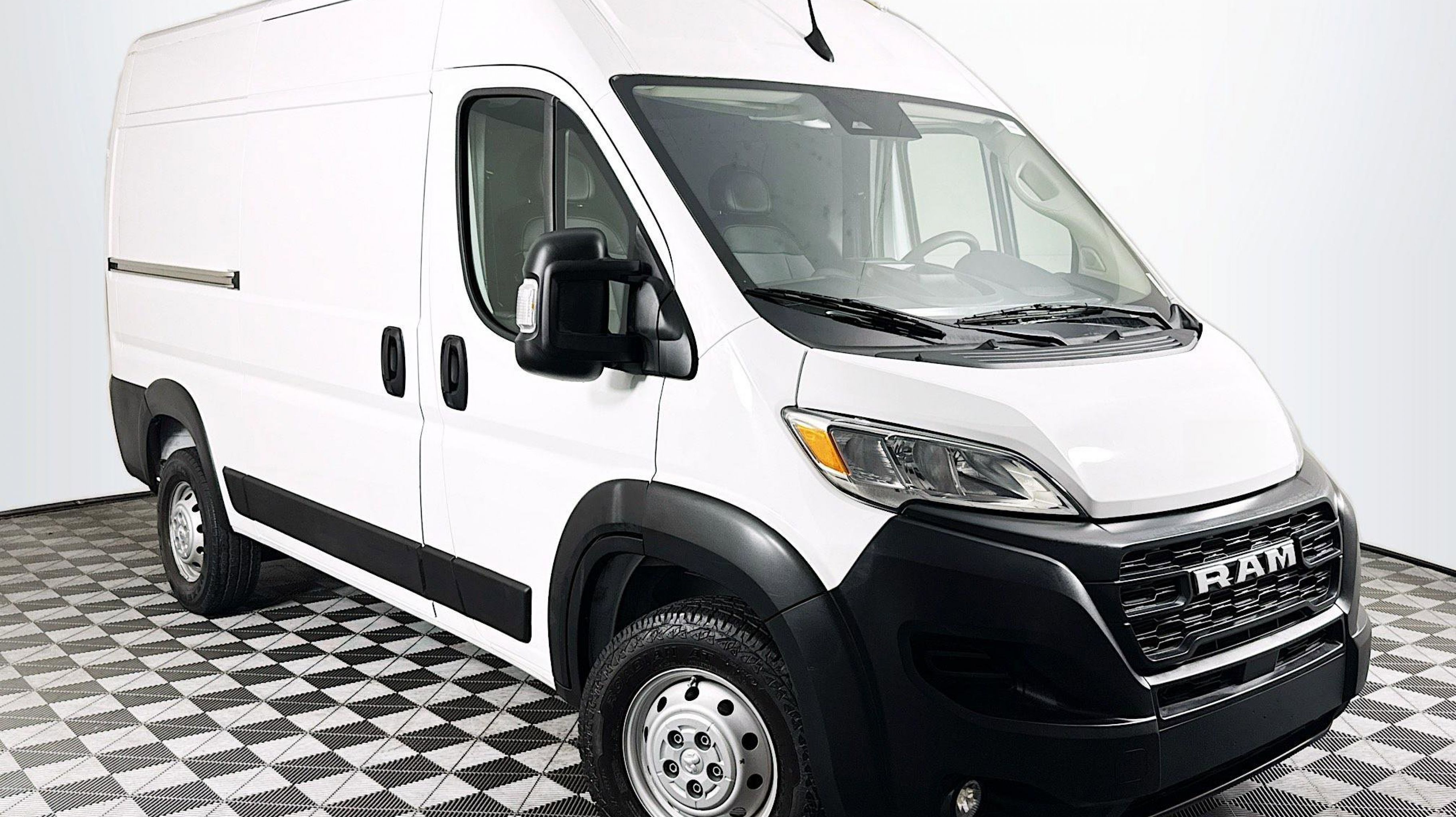 2023 RAM ProMaster Cargo Van Base's photo