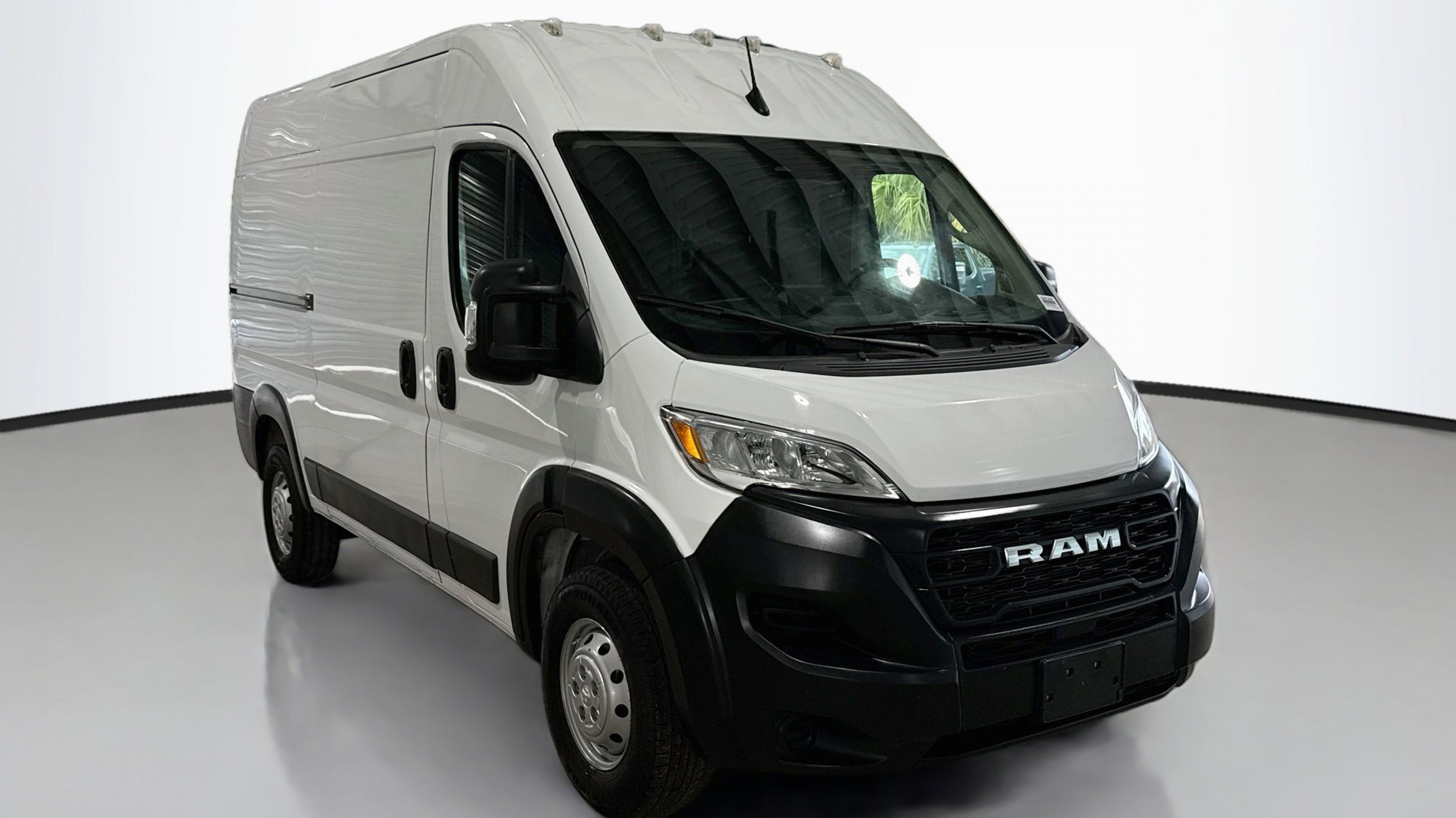 2023 RAM ProMaster 2500 136" WB High Roof's photo