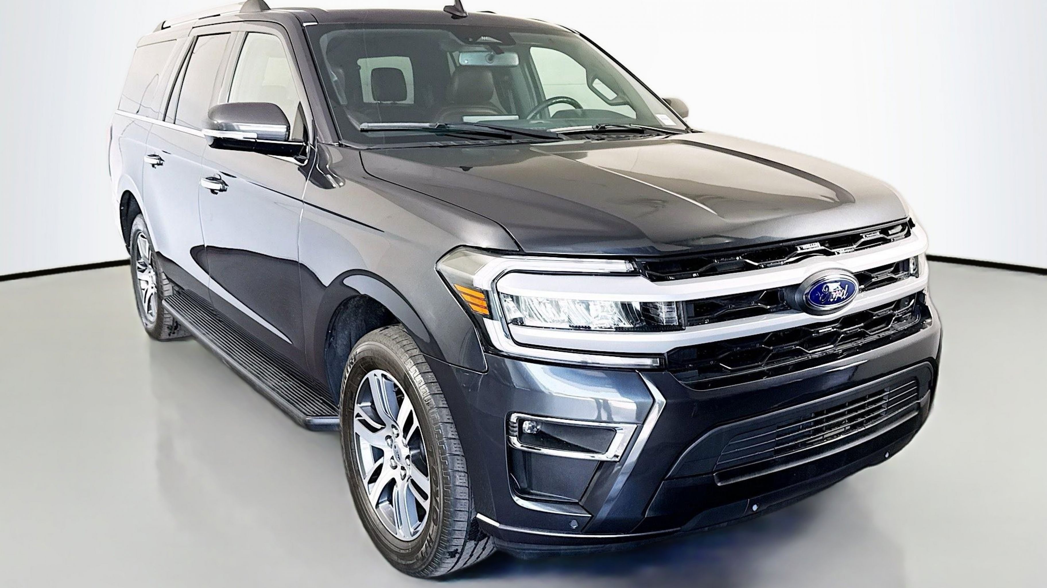 2024 Ford Expedition Limited MAX's photo
