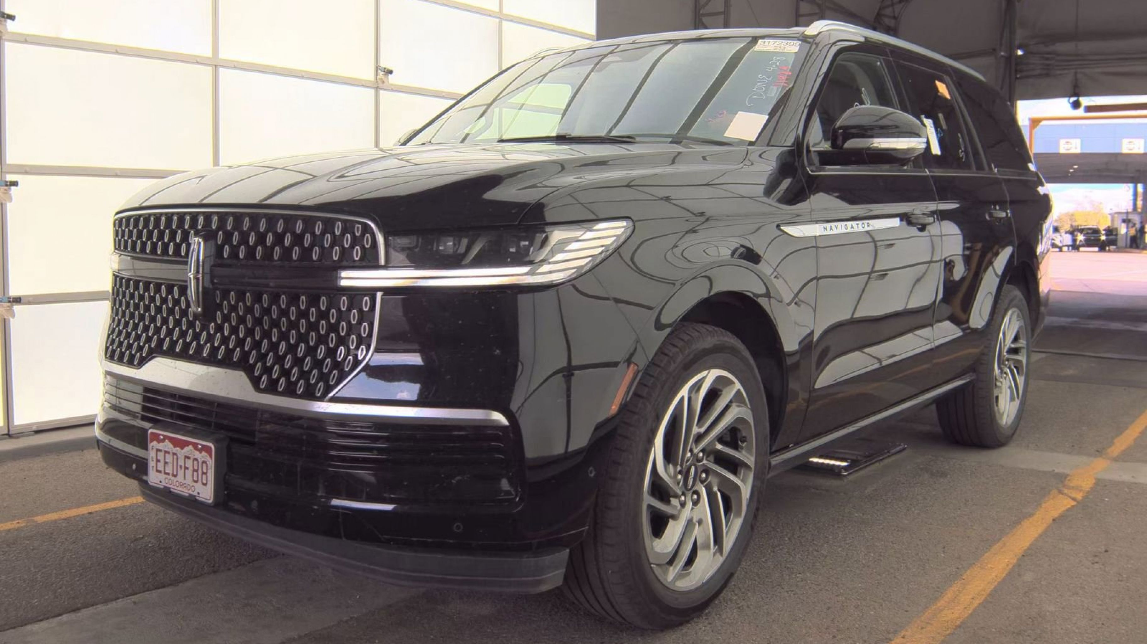 2025 Lincoln Navigator's photo