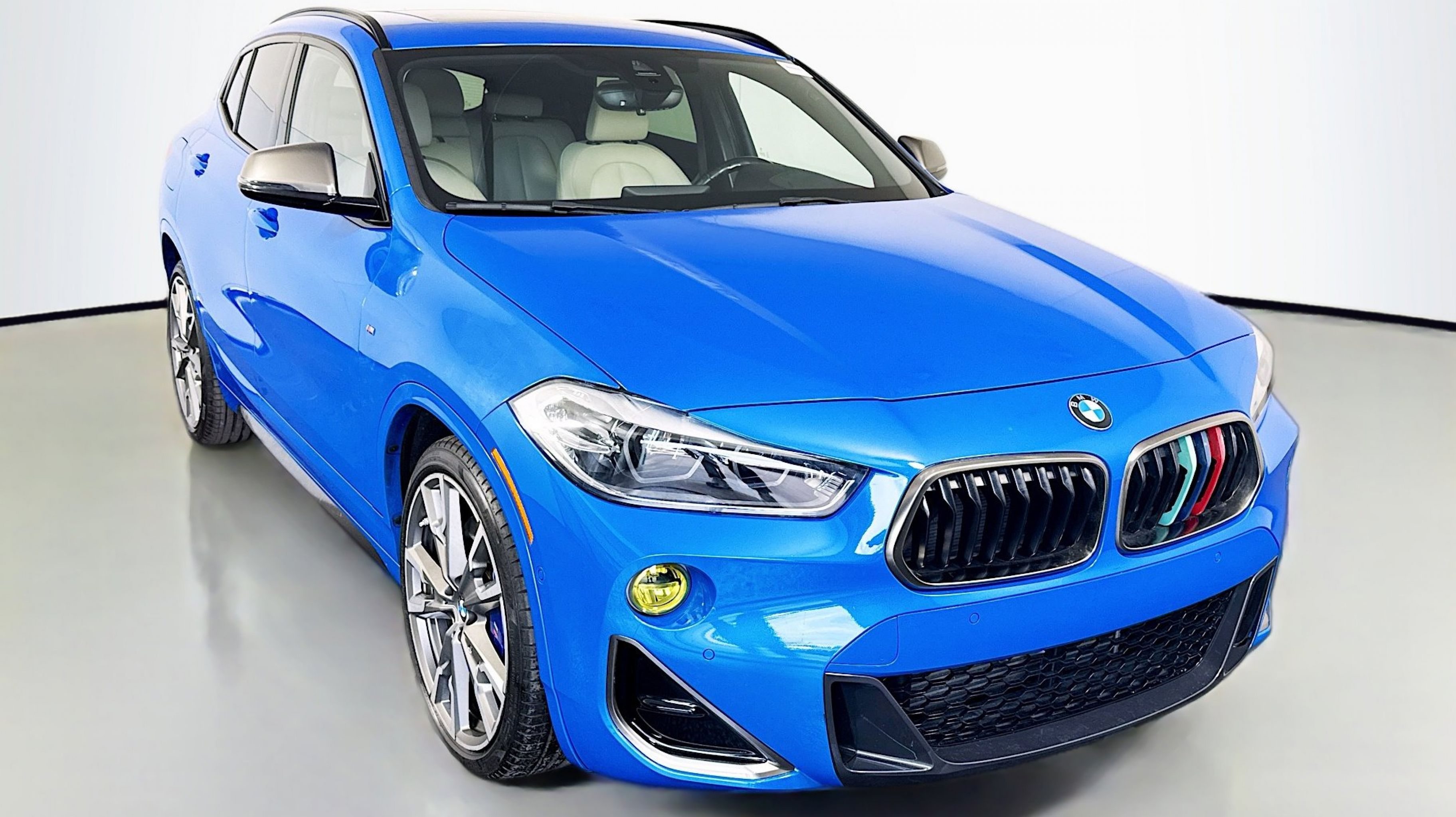 2019 BMW X2 35i's photo