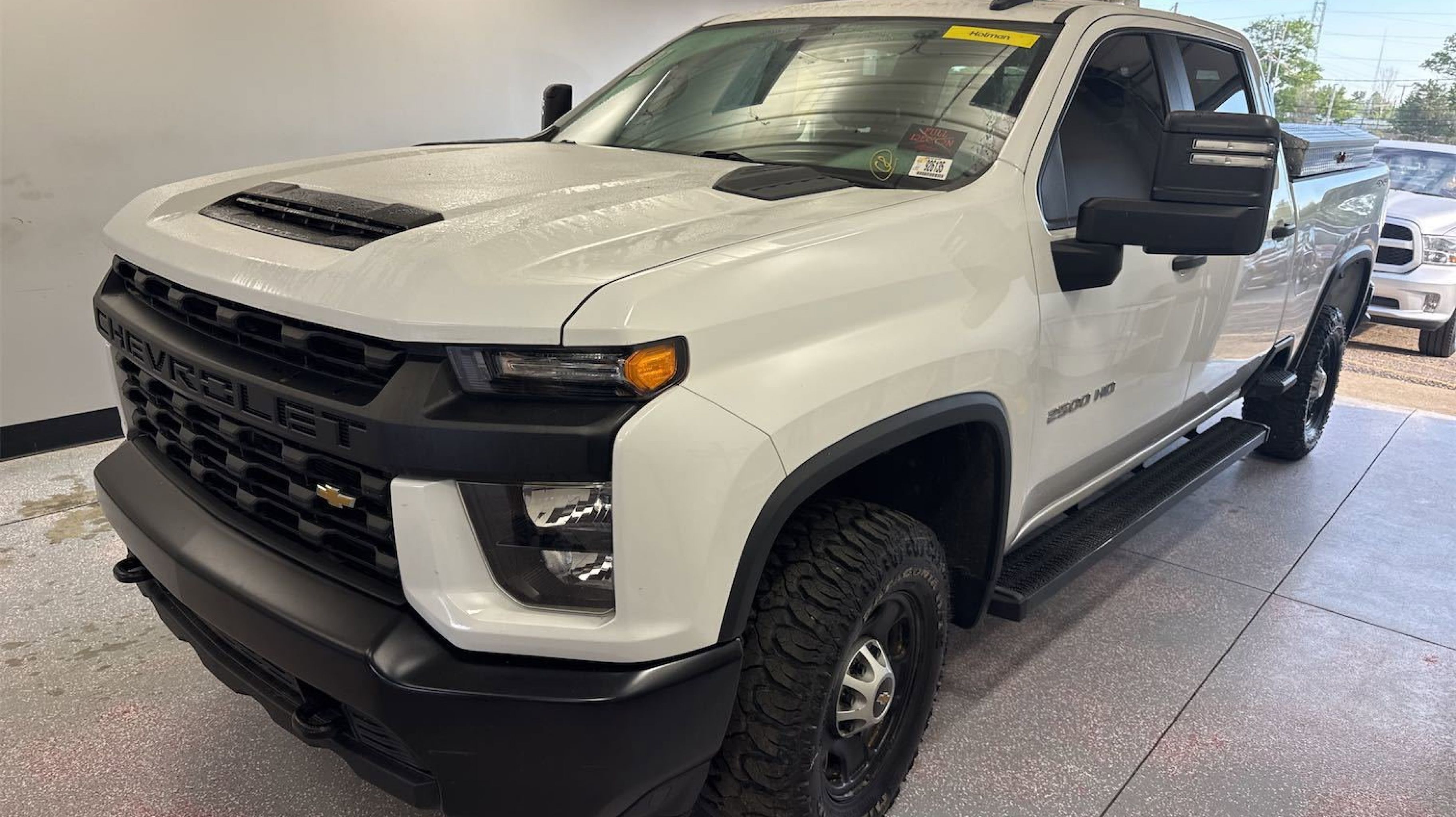 2023 Chevrolet Silverado HD Work Truck 4WD Crew Cab Standard Box's photo