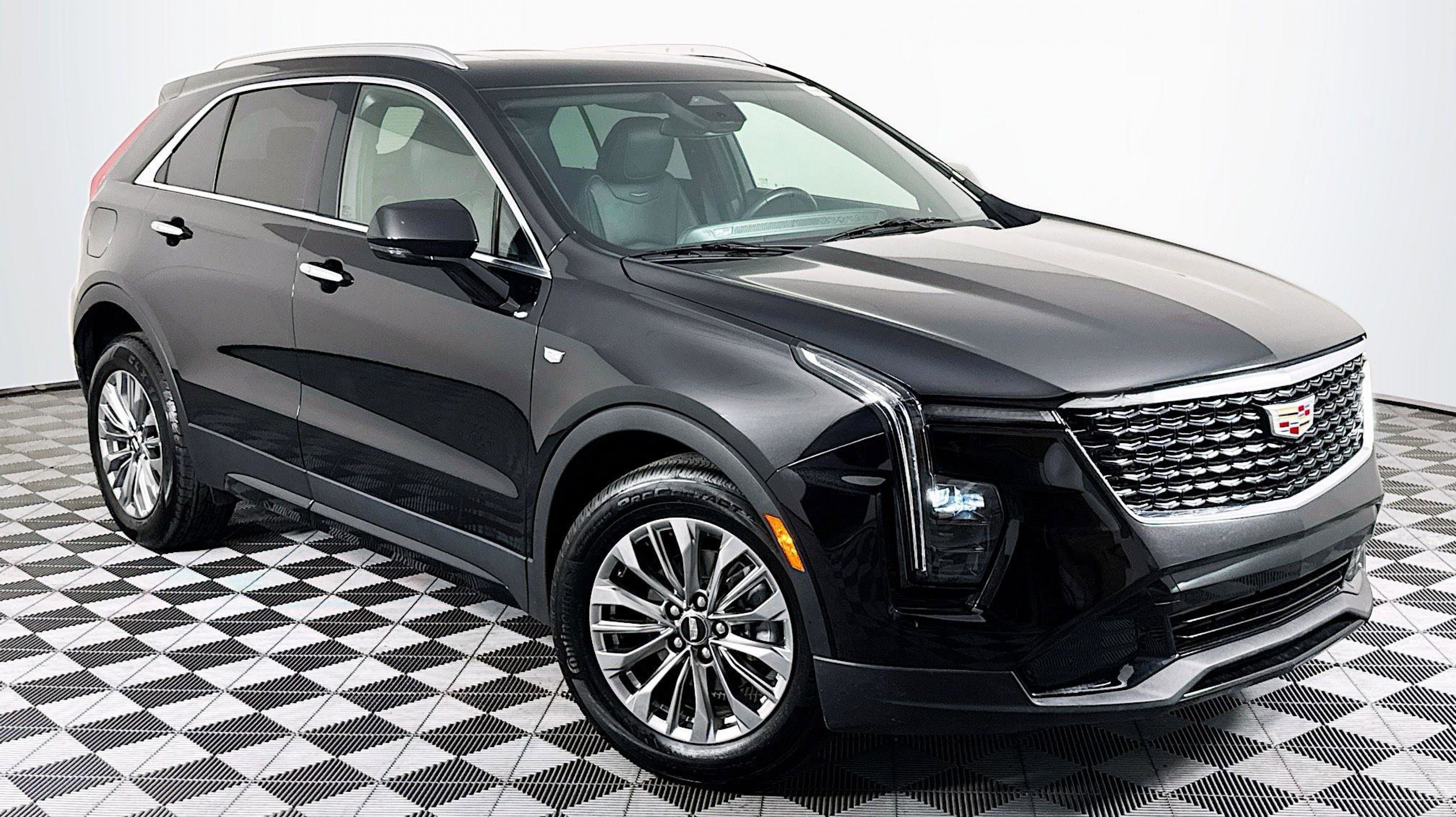 2024 Cadillac XT4