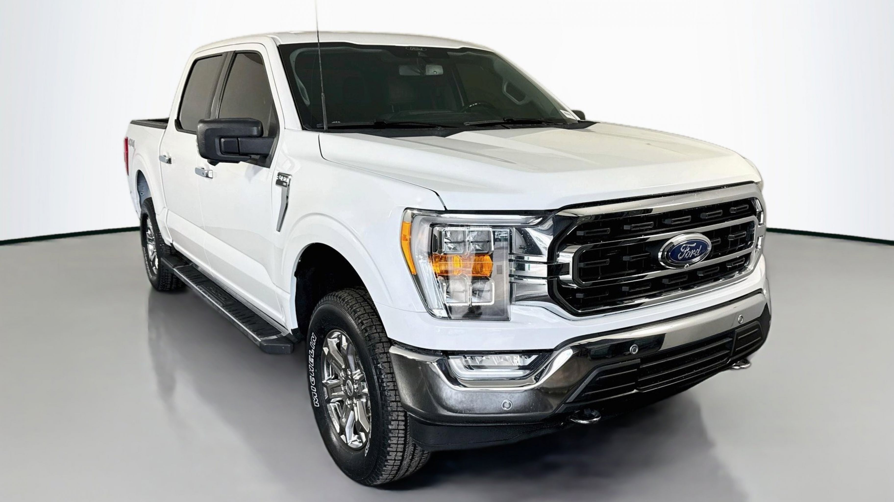 2021 Ford F-150 XLT 4x4 SuperCrew 5-1/2 Box's photo
