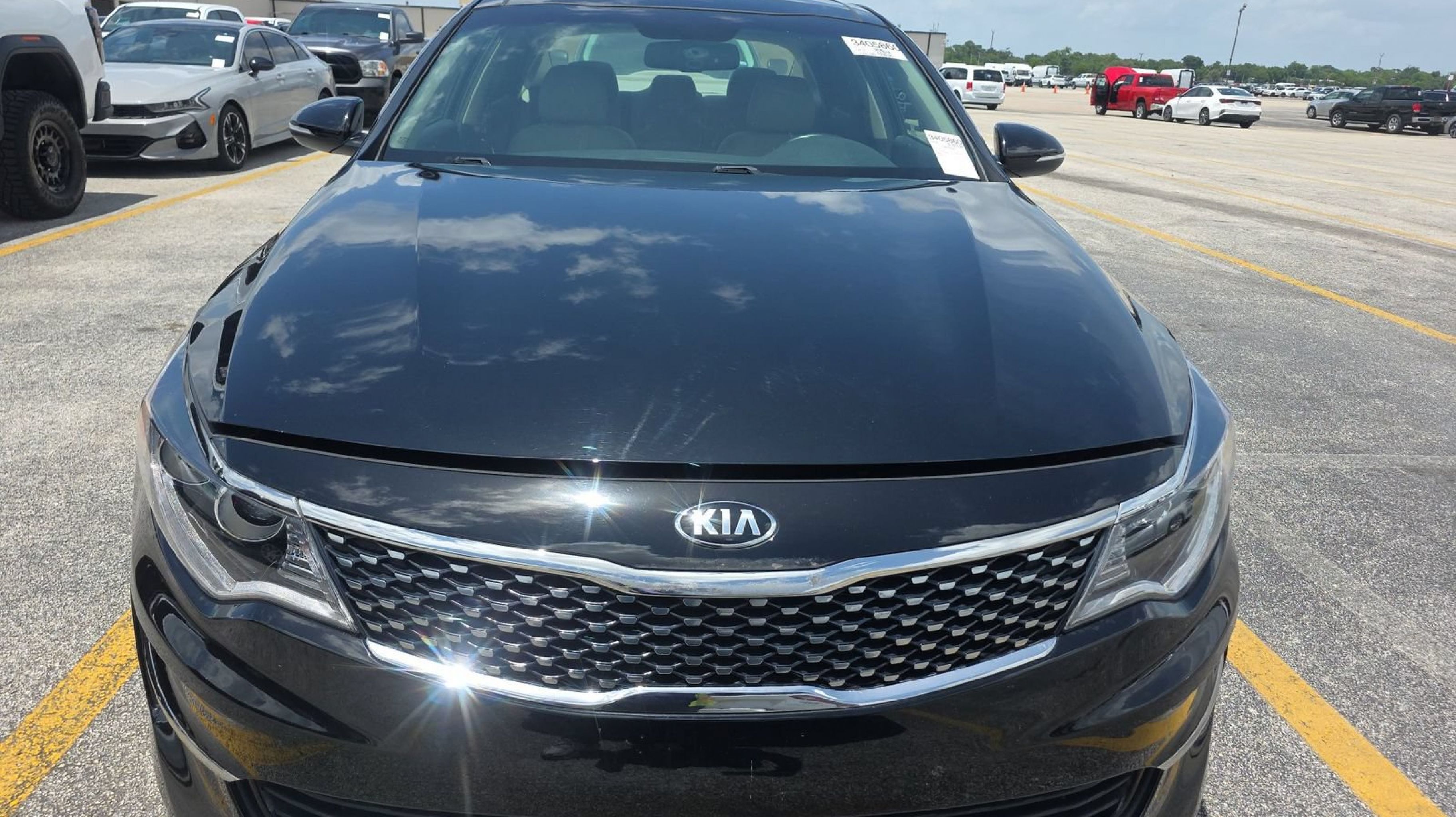 2016 Kia Optima EX AT's photo