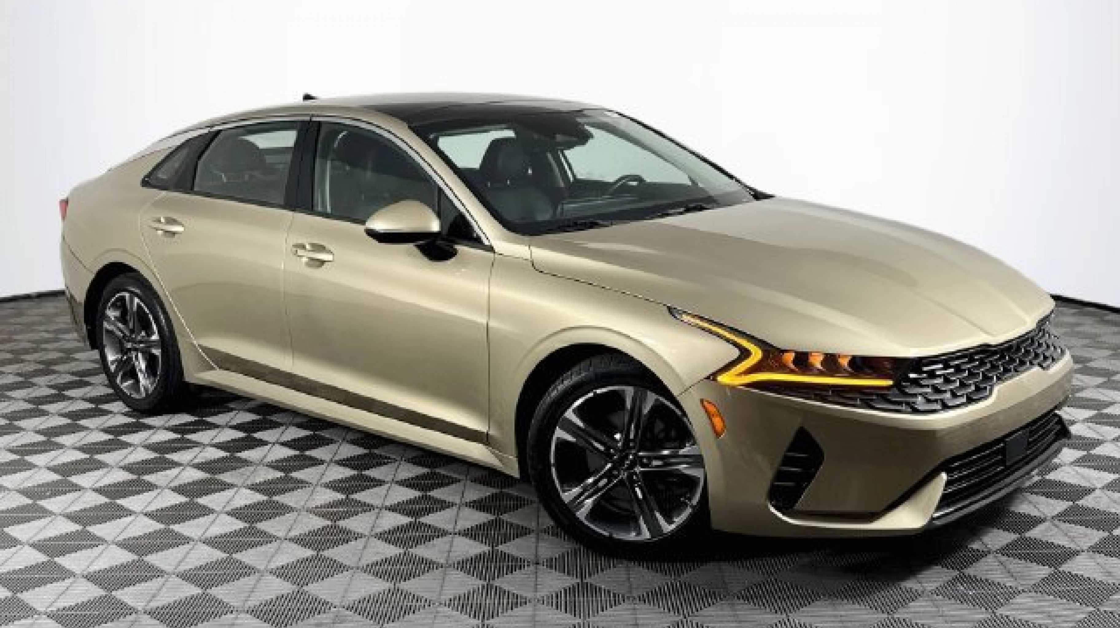 2022 Kia K5