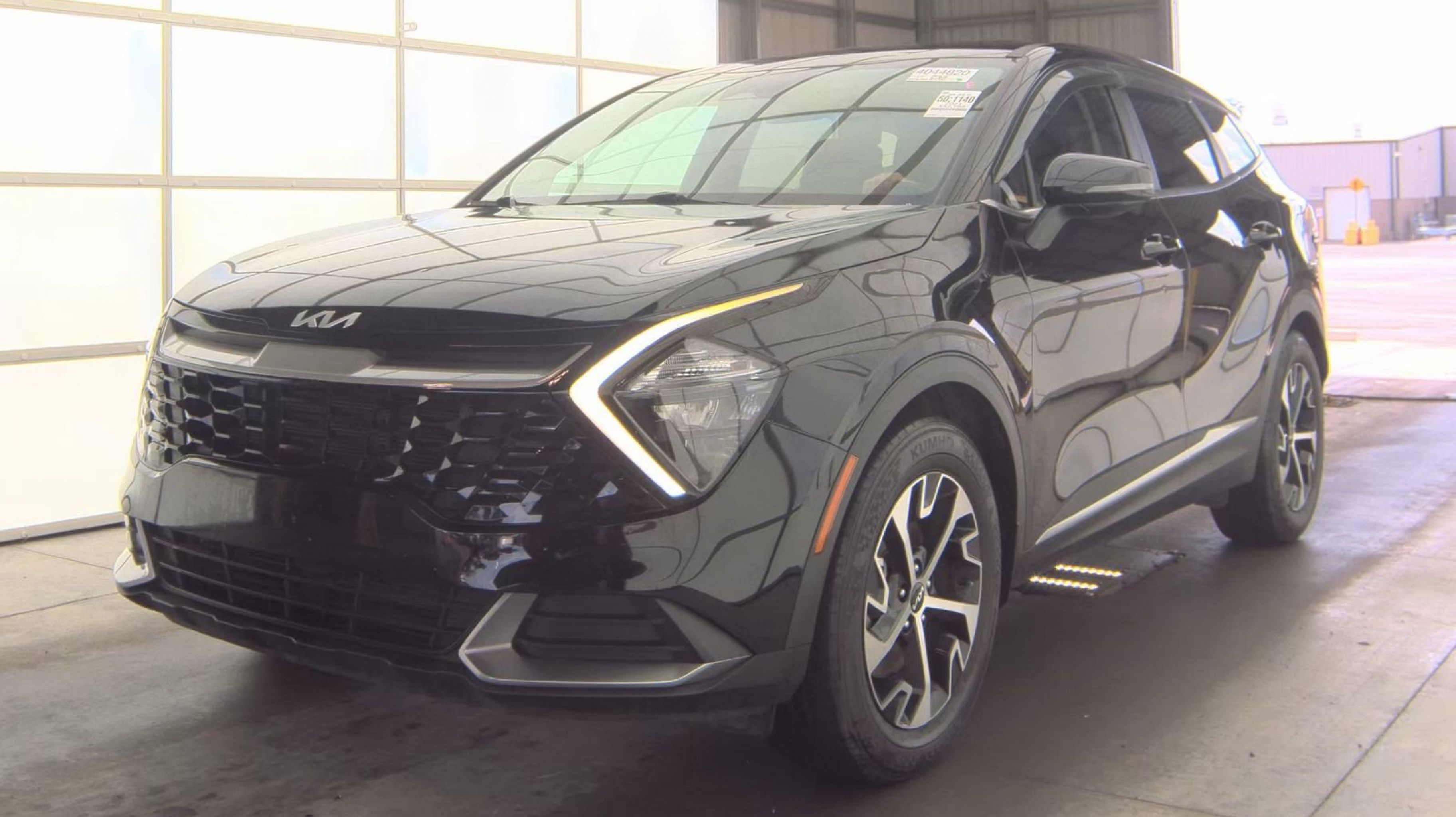 2023 Kia Sportage 2.5 EX AT's photo