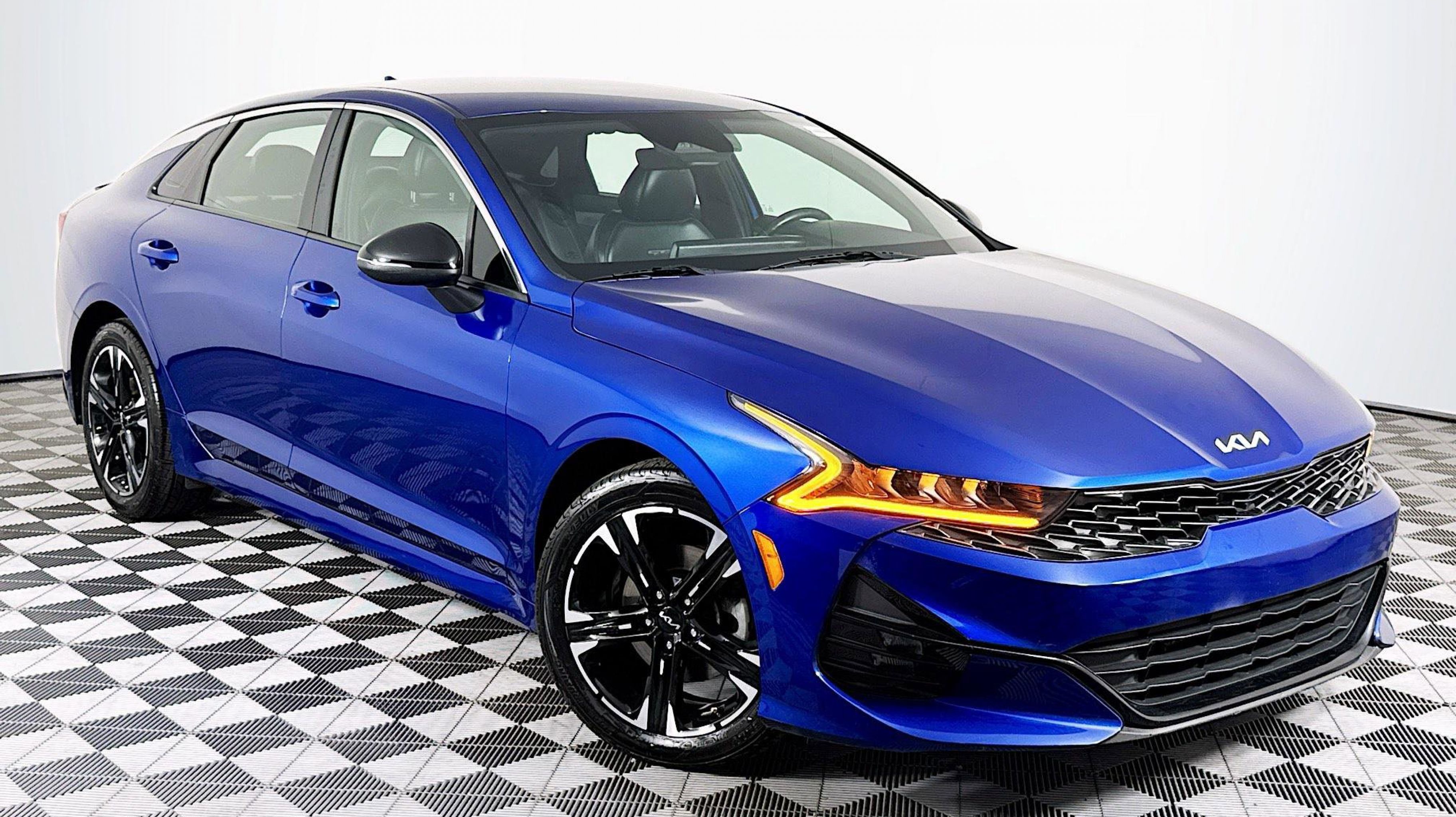 2022 Kia K5