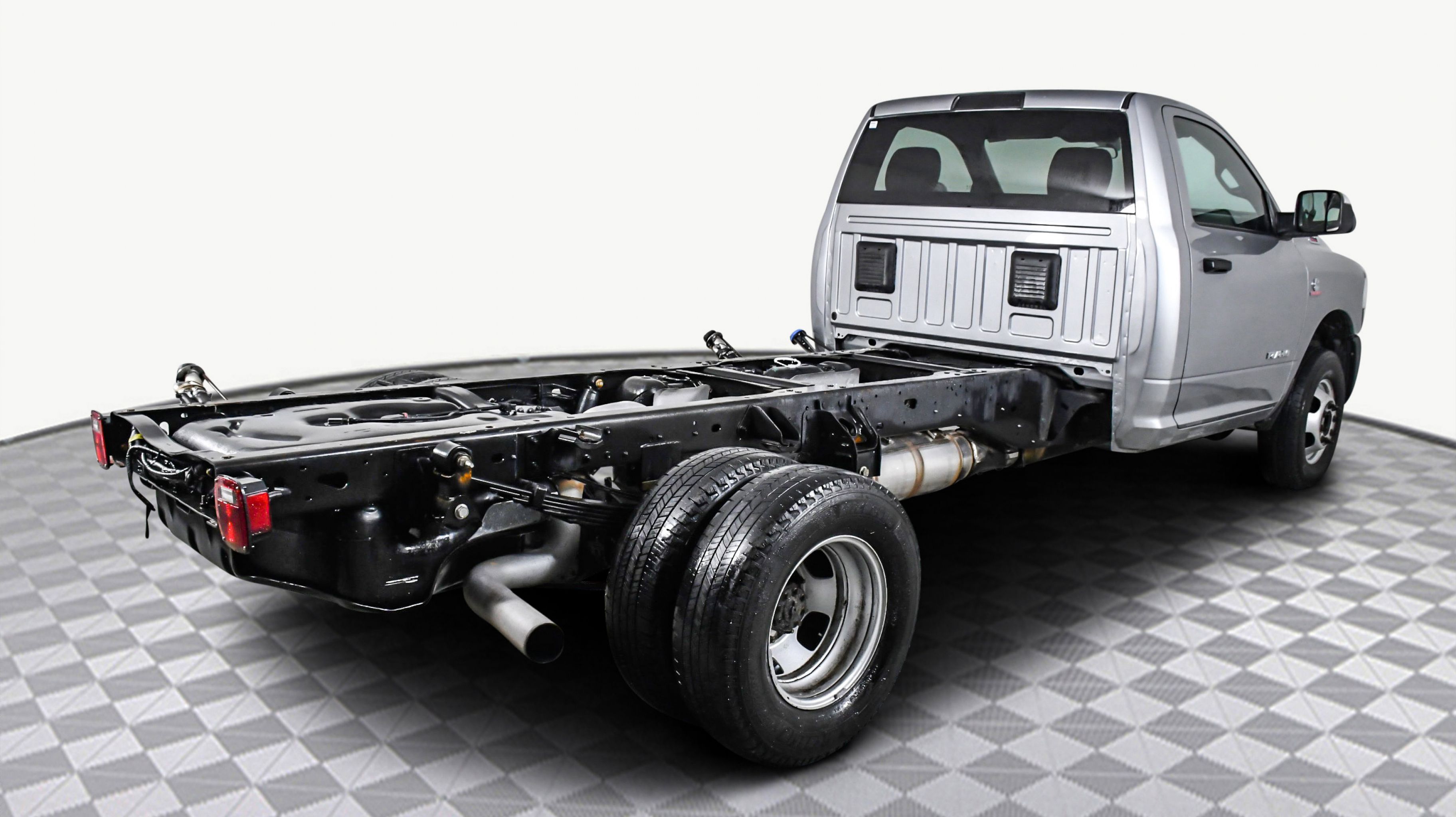 2022 Ram 3500 Tradesman photo 6