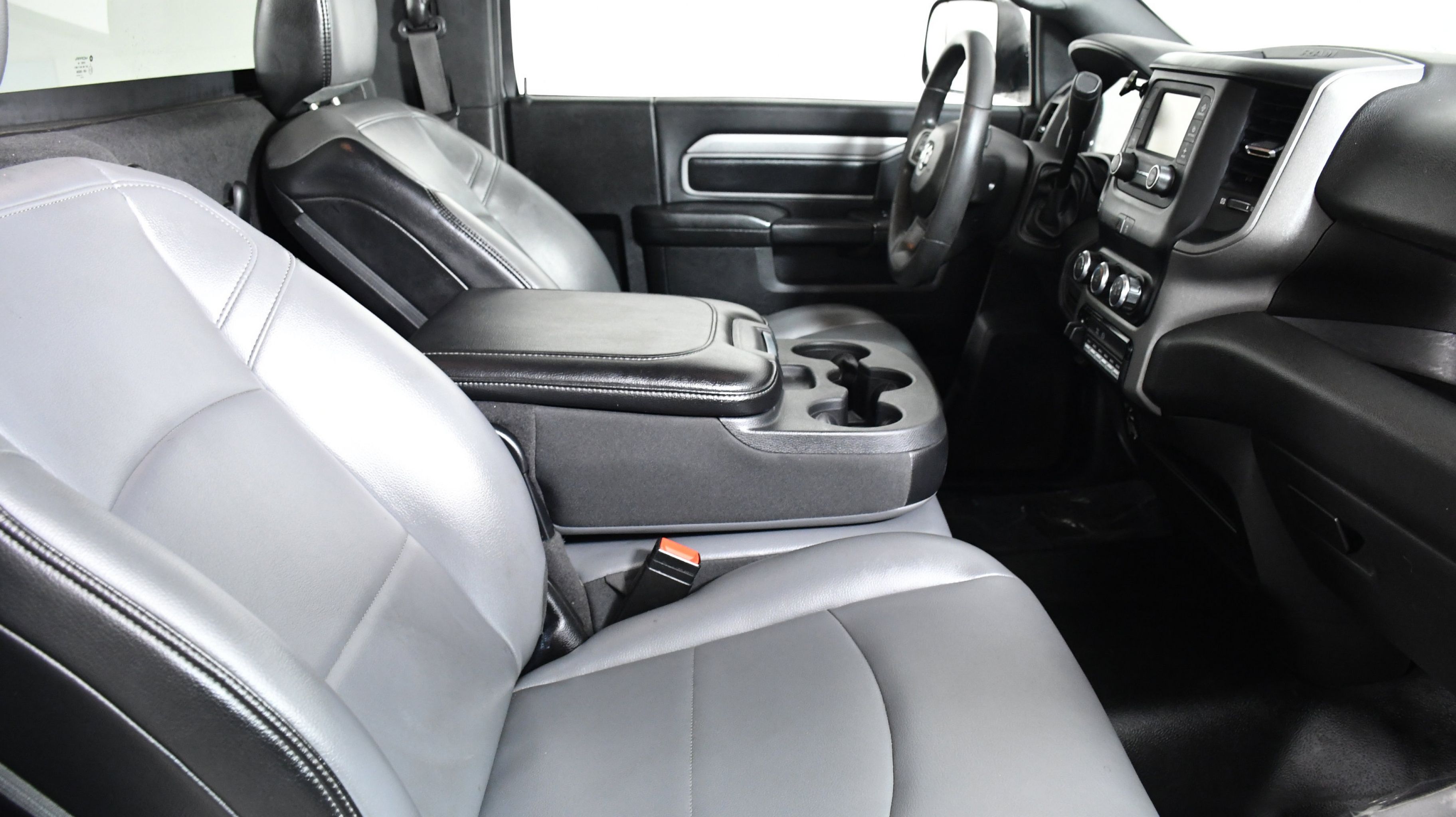 2022 Ram 3500 Tradesman photo 17