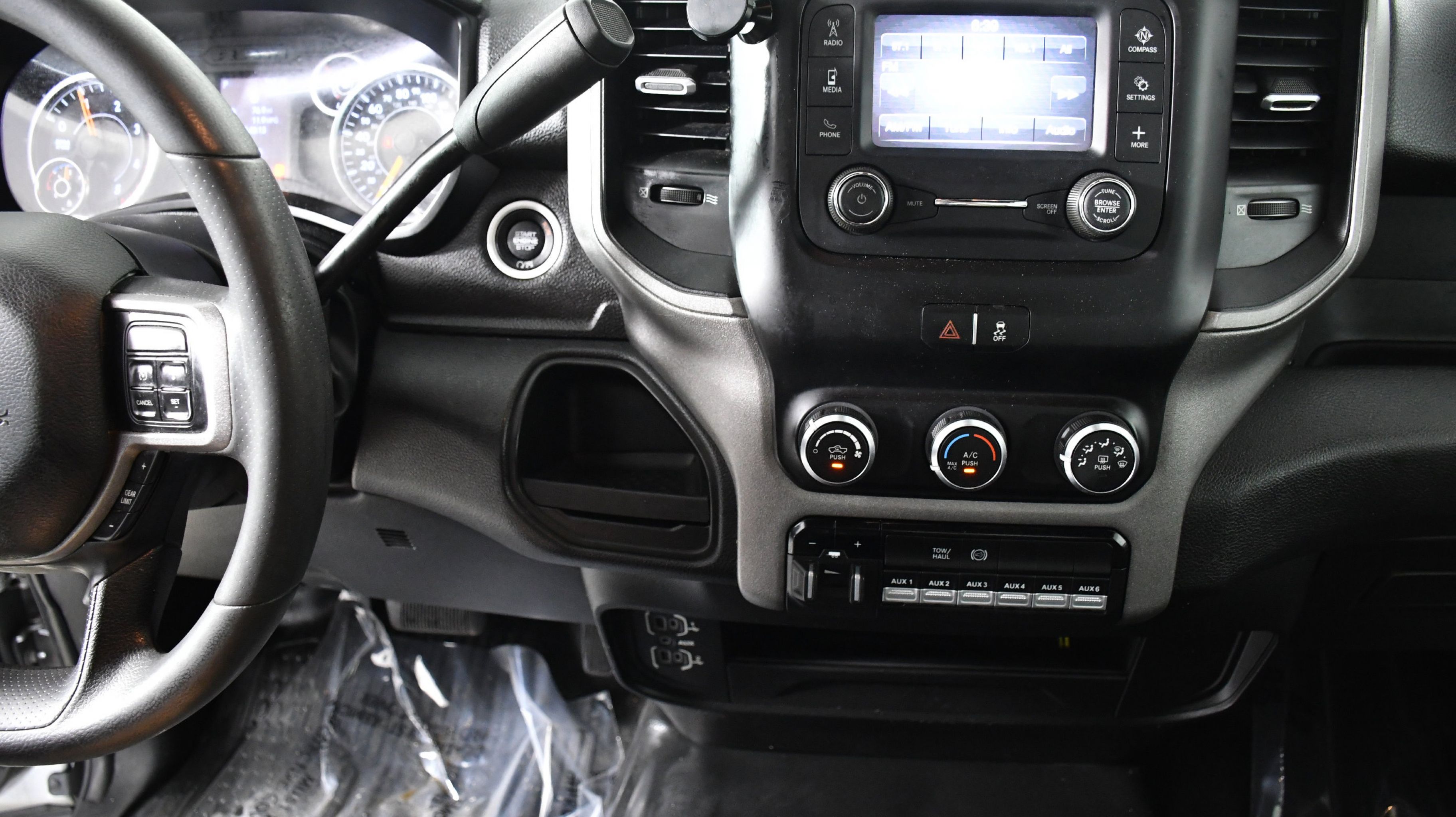 2022 Ram 3500 Tradesman photo 11