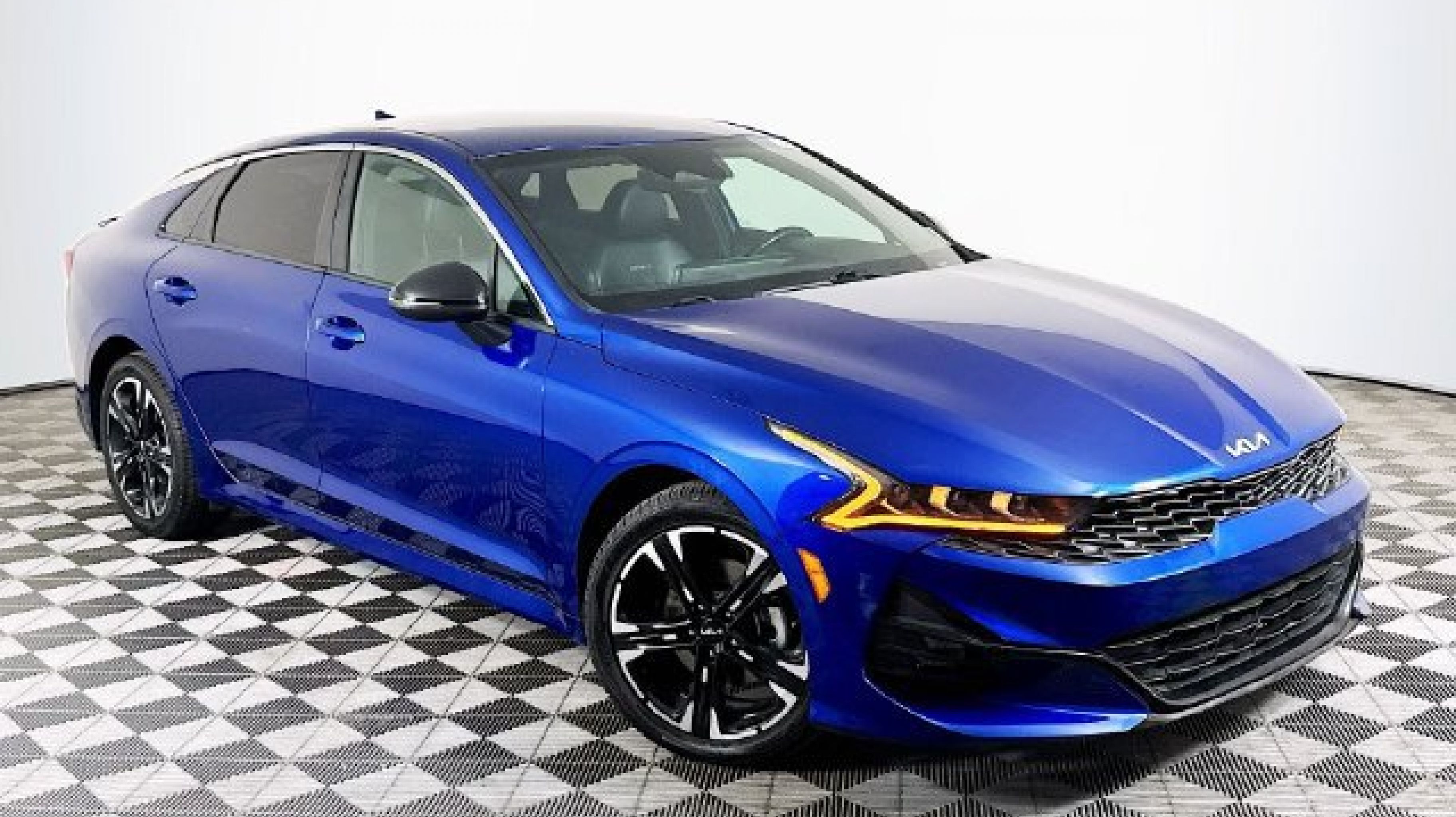 2022 Kia K5