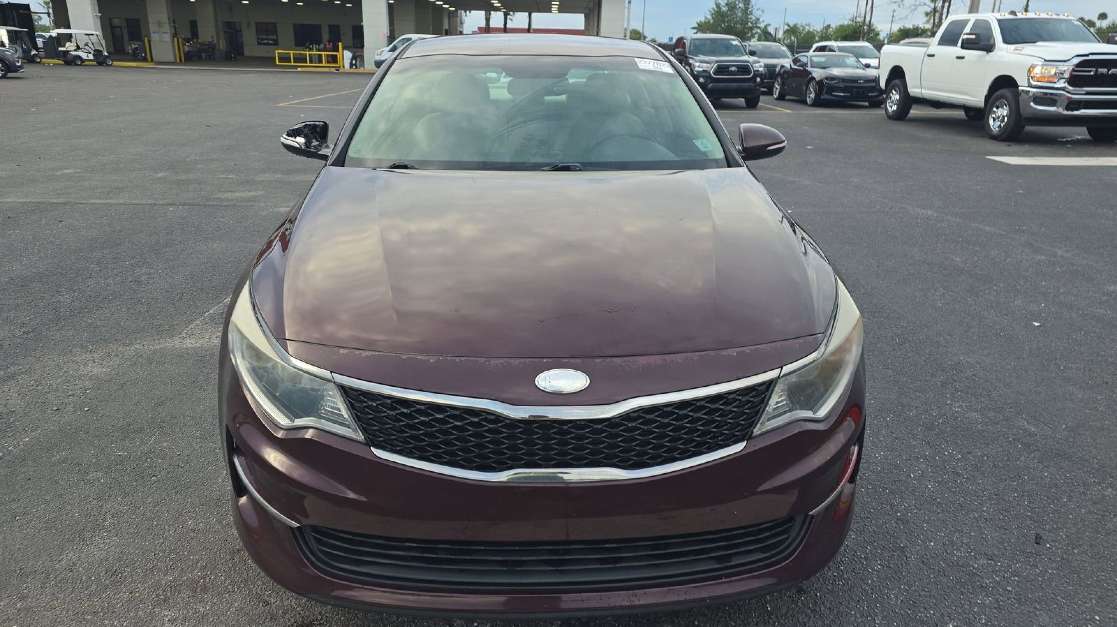 2017 Kia Optima LX AT's photo