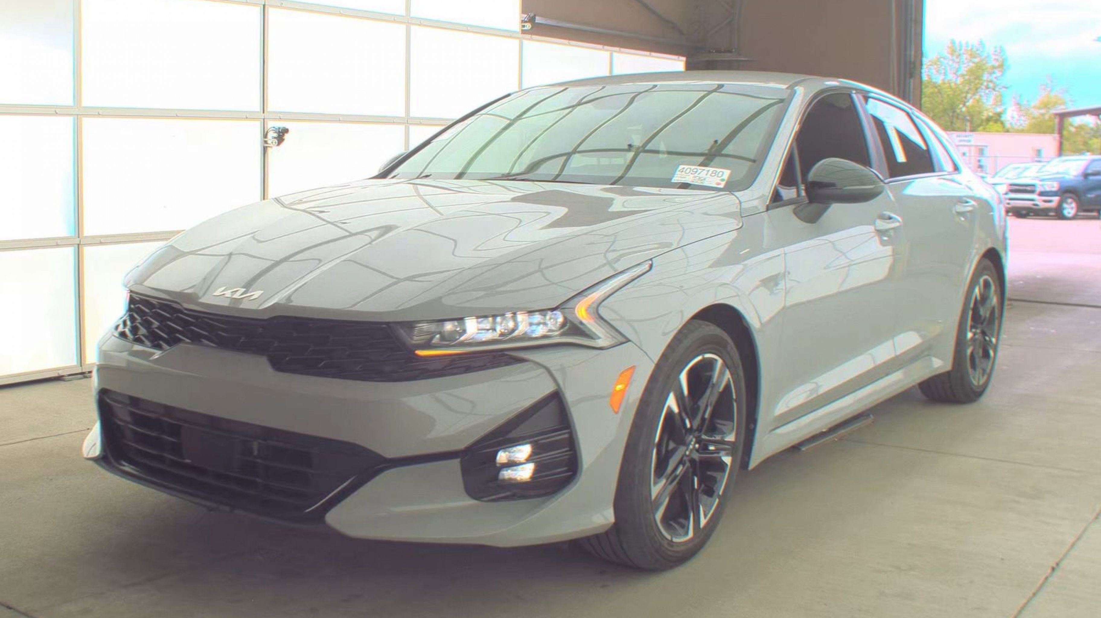 2023 Kia Optima GT-Line AWD's photo