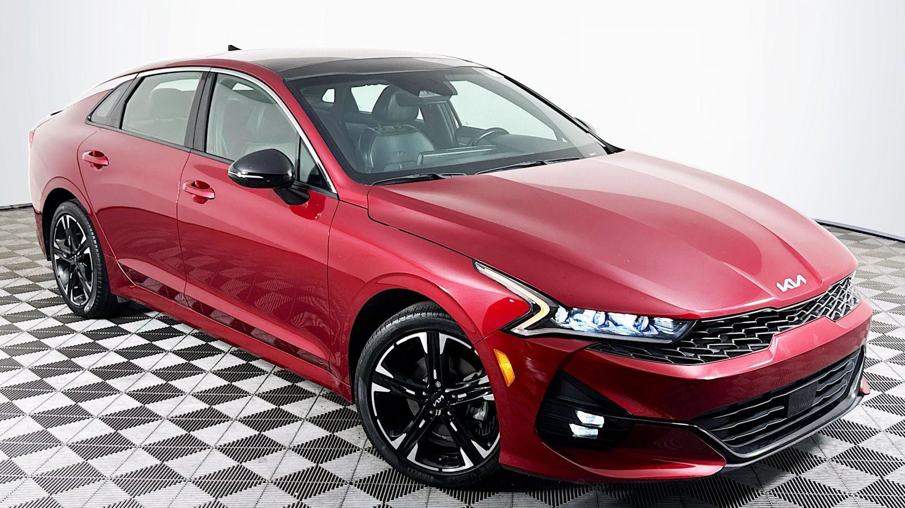 2024 Kia Optima GT-Line FWD's photo