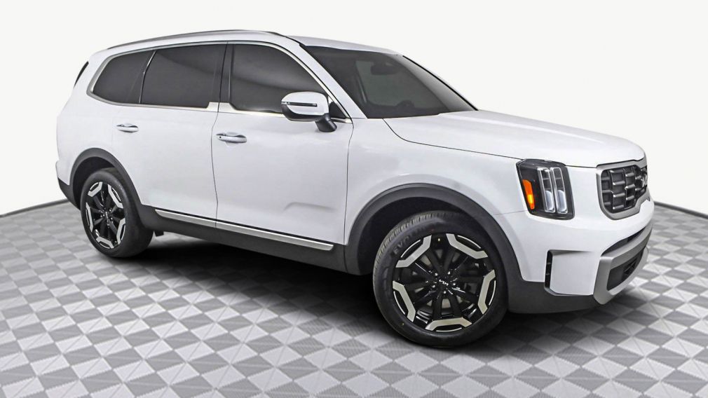 2023 Kia Telluride S #0