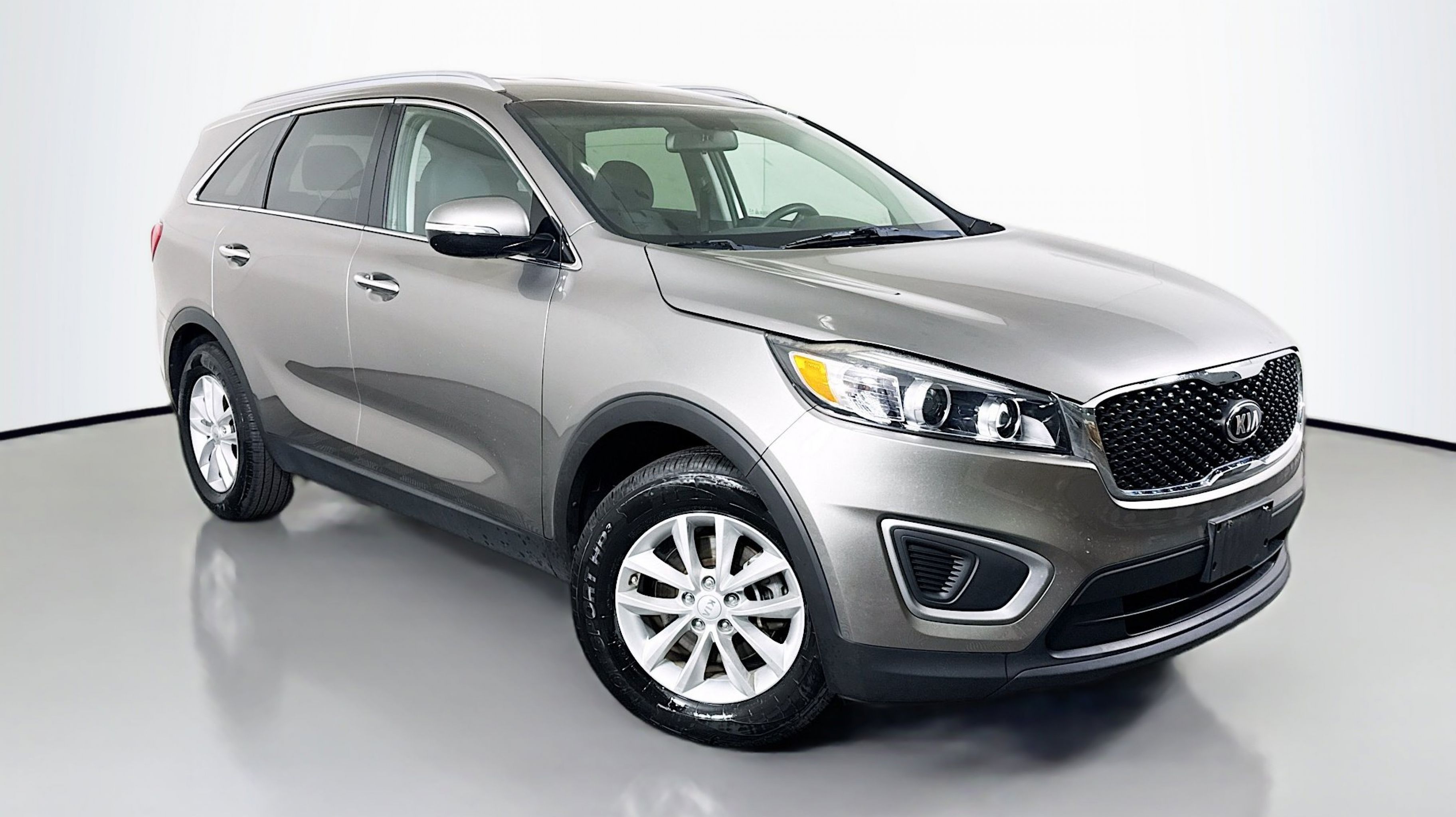 2018 Kia Sorento LX's photo