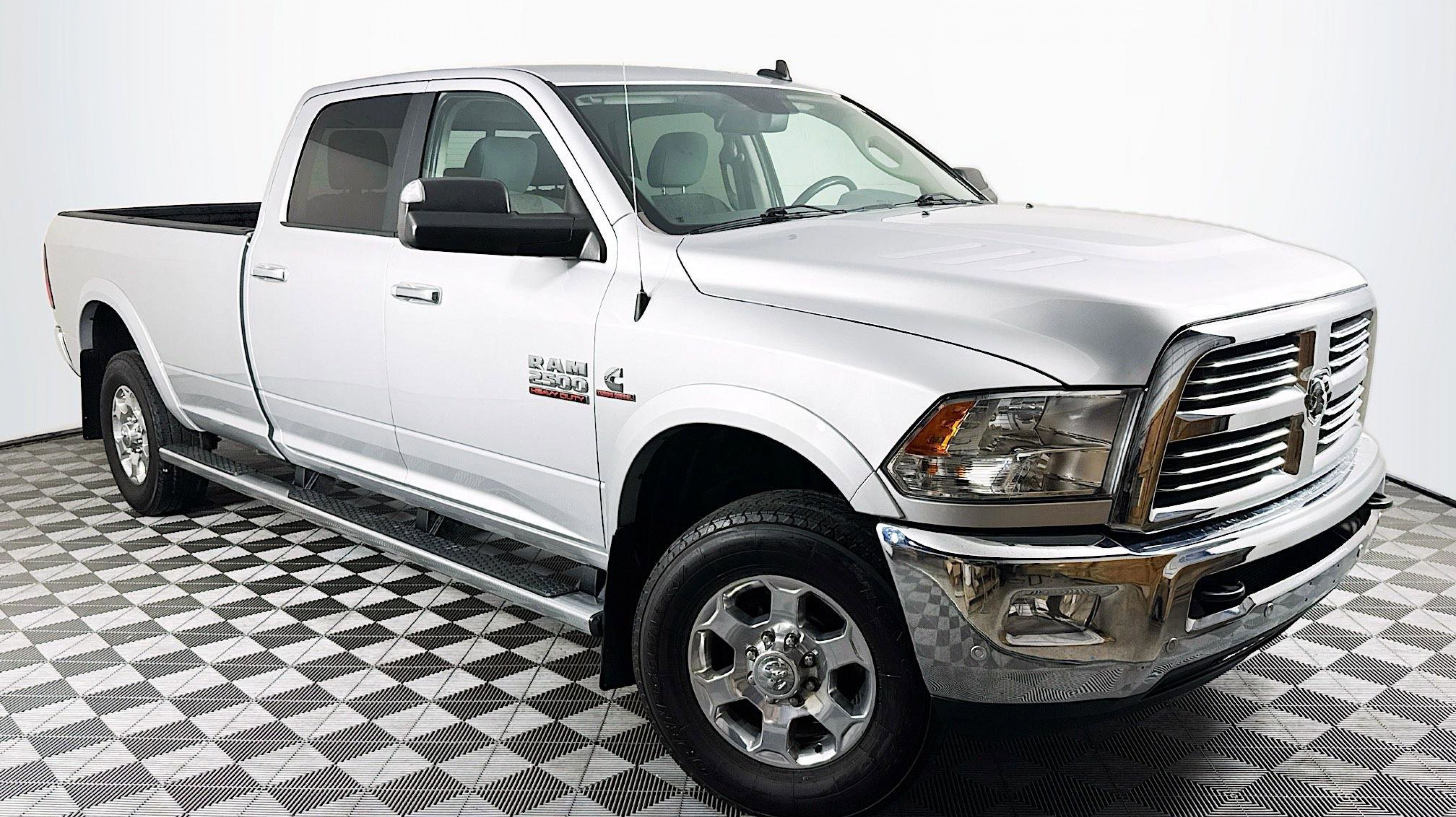 2018 RAM 2500 Big Horn 4X4 Crew Cab LWB's photo