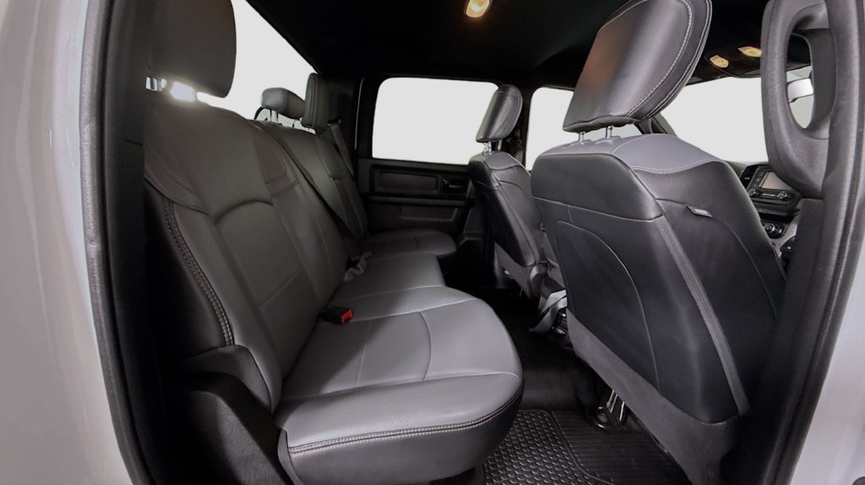 2021 RAM Ram 2500 Pickup Tradesman - Photo 24