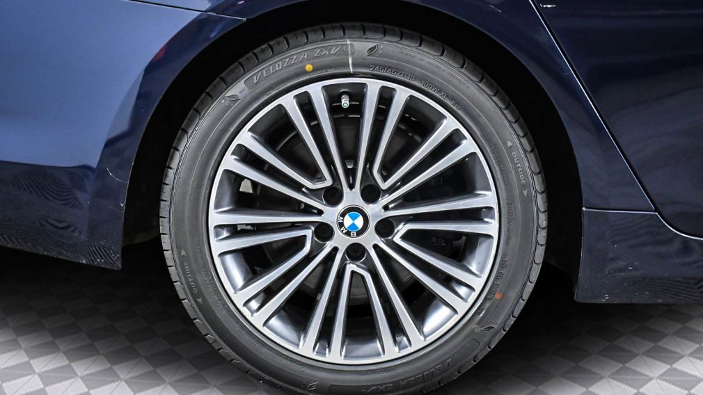 2017 BMW 5 Series 540i #26