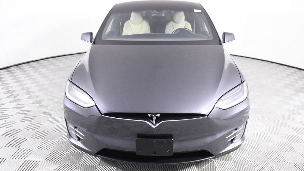 2016 Tesla Model X  #1