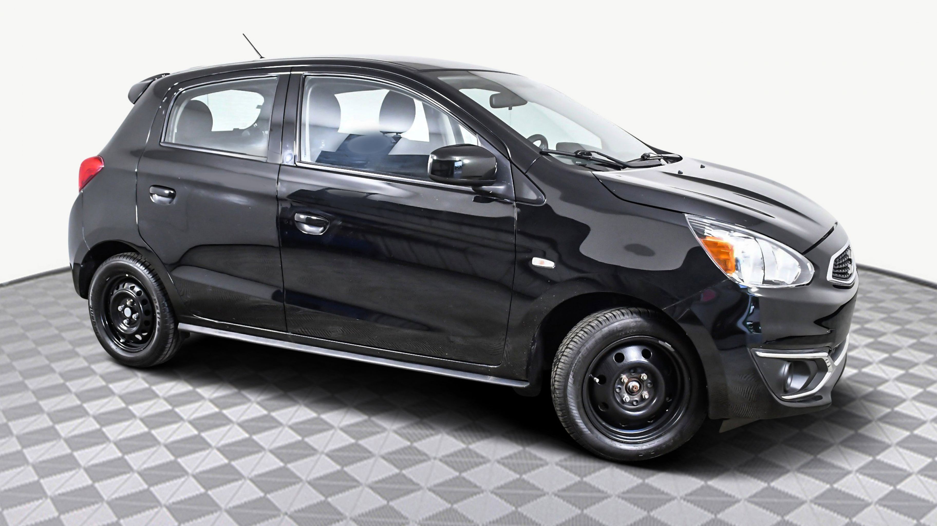 2020 Mitsubishi Mirage ES