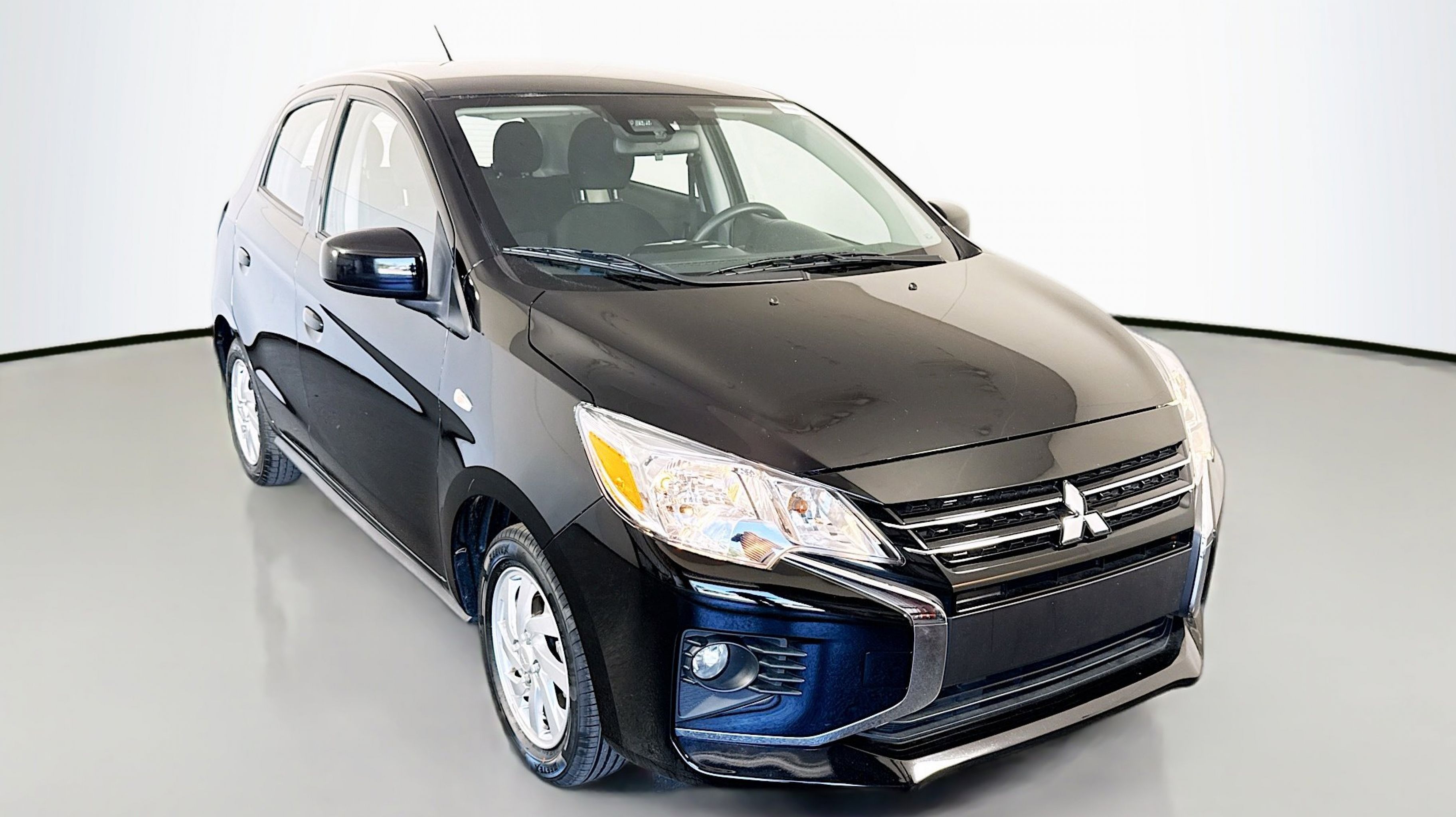 2024 Mitsubishi Mirage LE CVT's photo