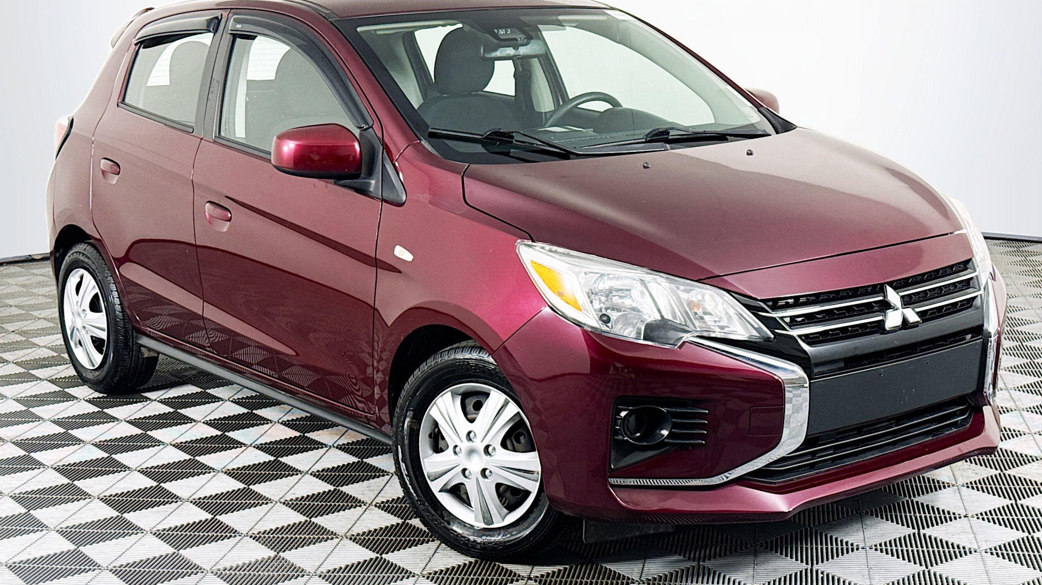 2021 Mitsubishi Mirage ES