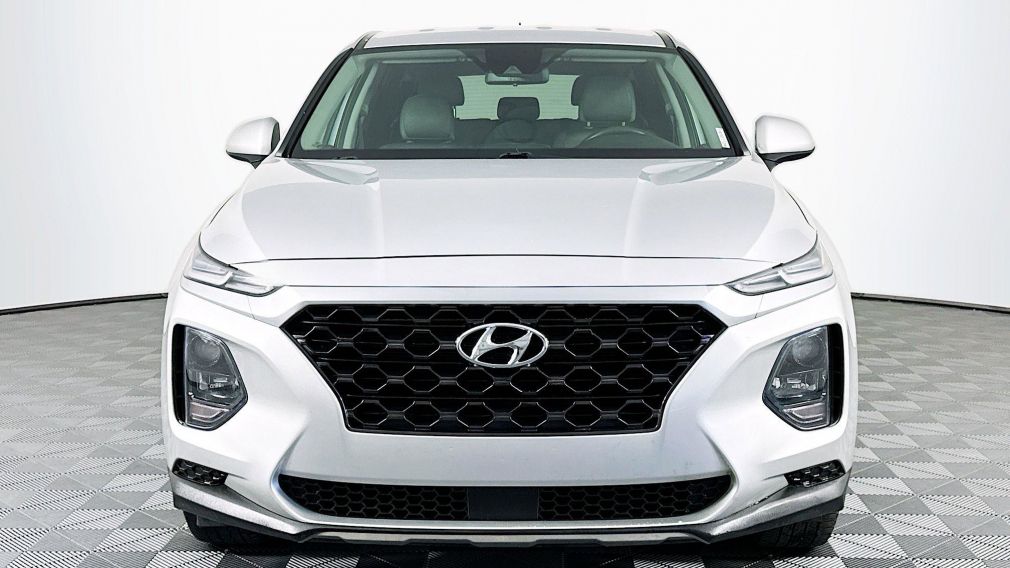 2019 Hyundai Santa Fe SE #1