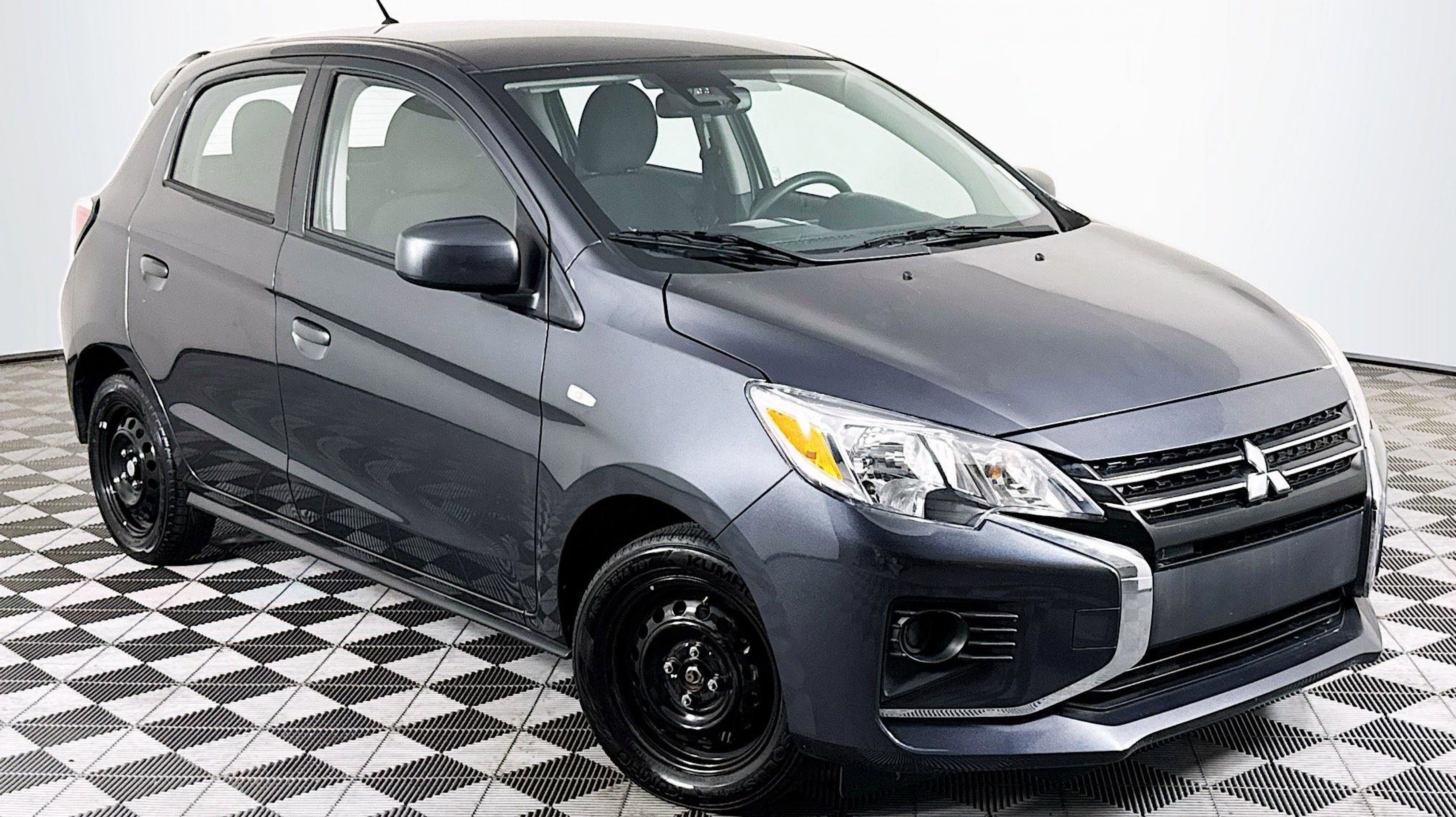 2024 Mitsubishi Mirage ES CVT's photo