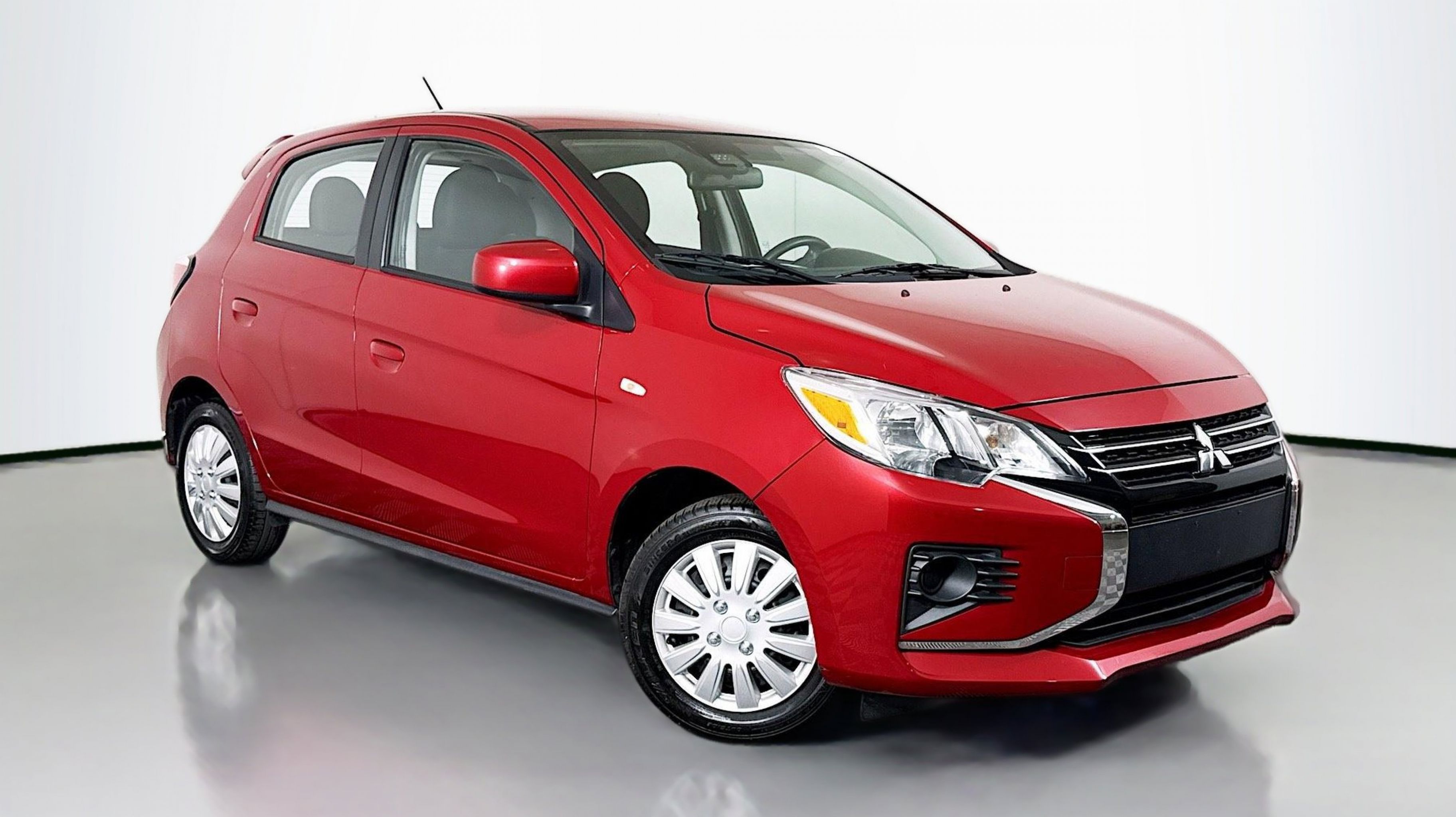 2024 Mitsubishi Mirage ES CVT's photo