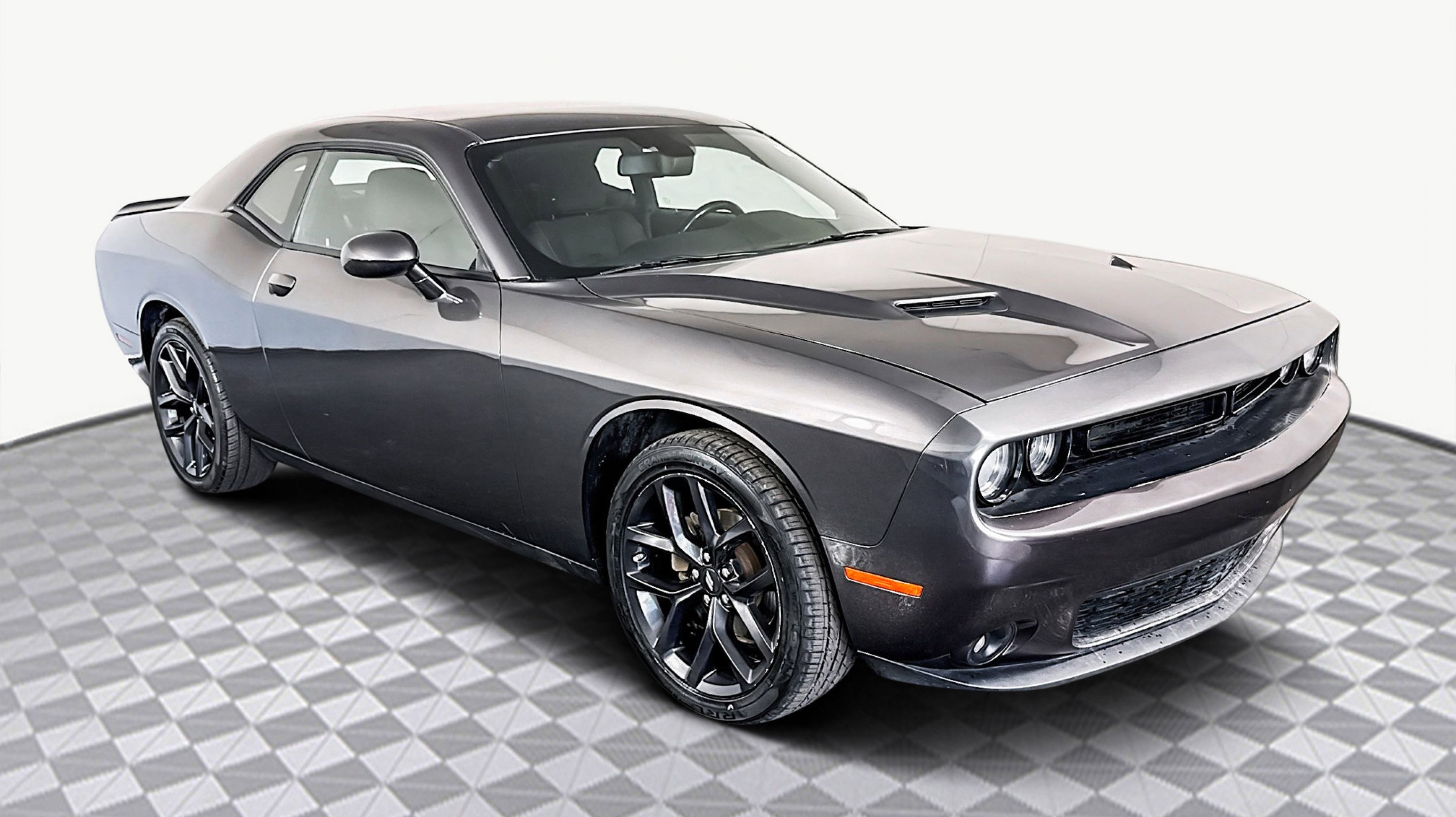 2022 Dodge Challenger SXT
