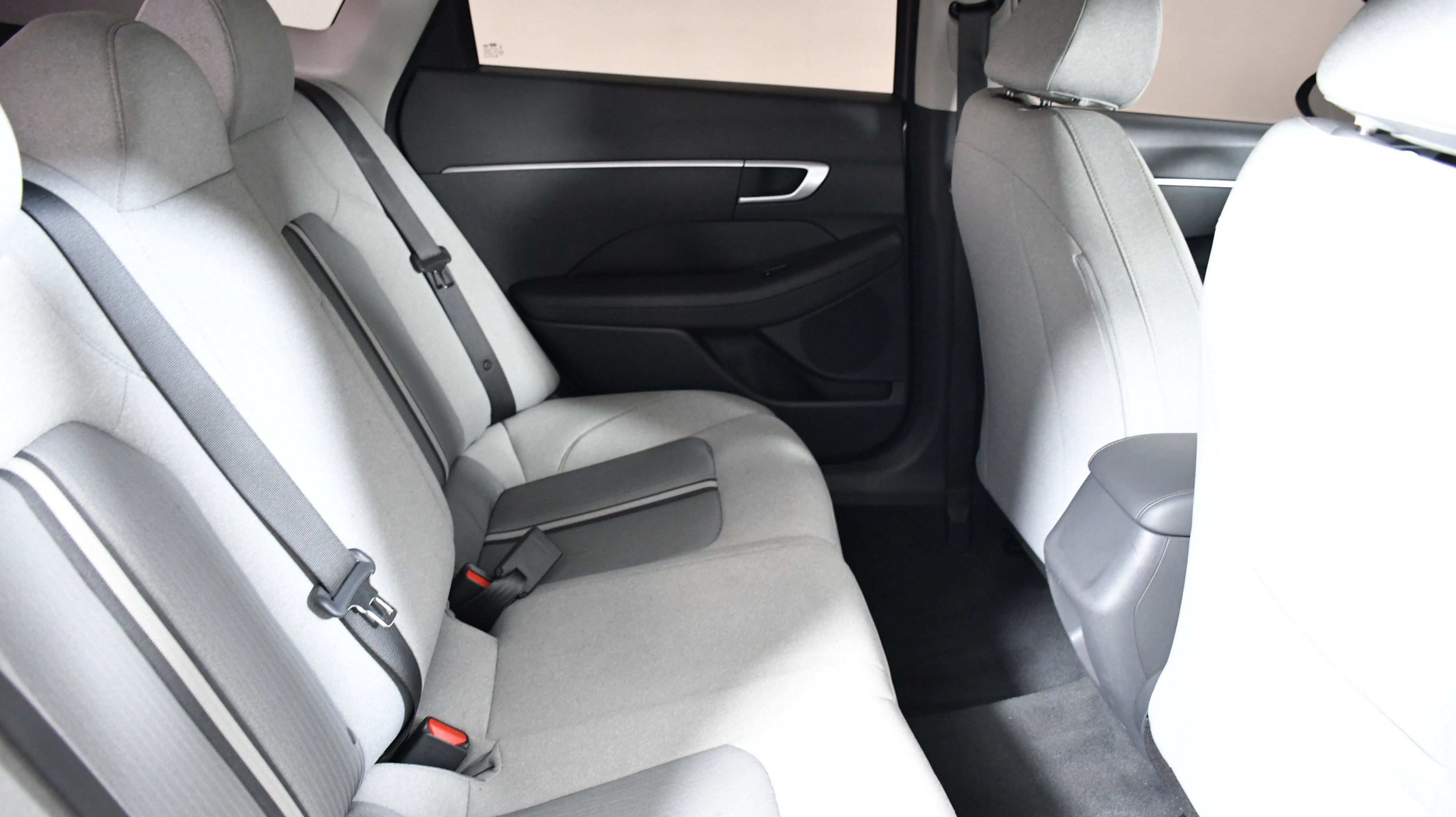 2021 Hyundai Sonata SE photo 17