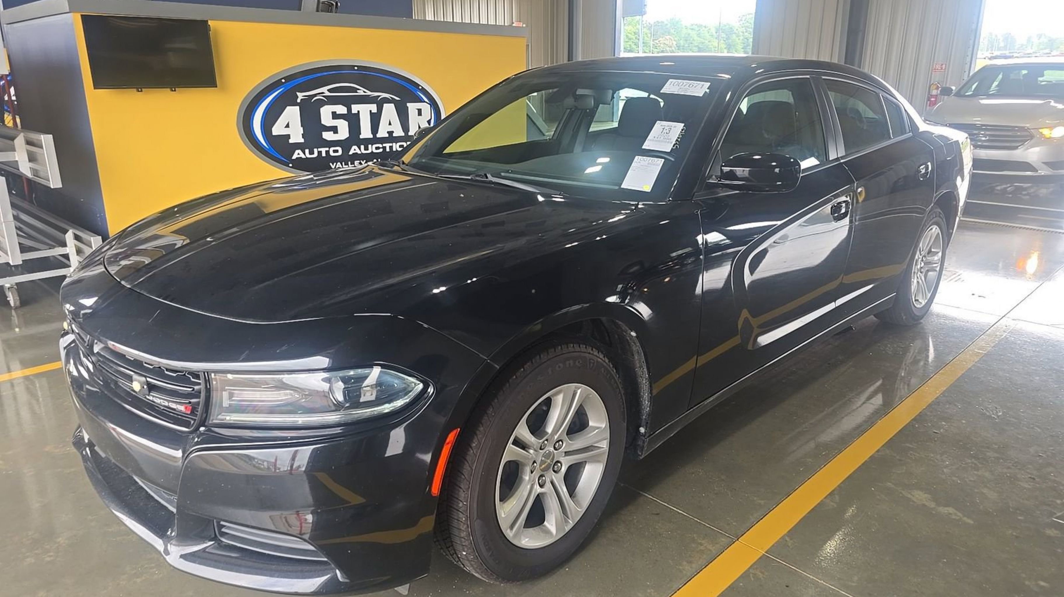 2020 Dodge Charger SXT's photo