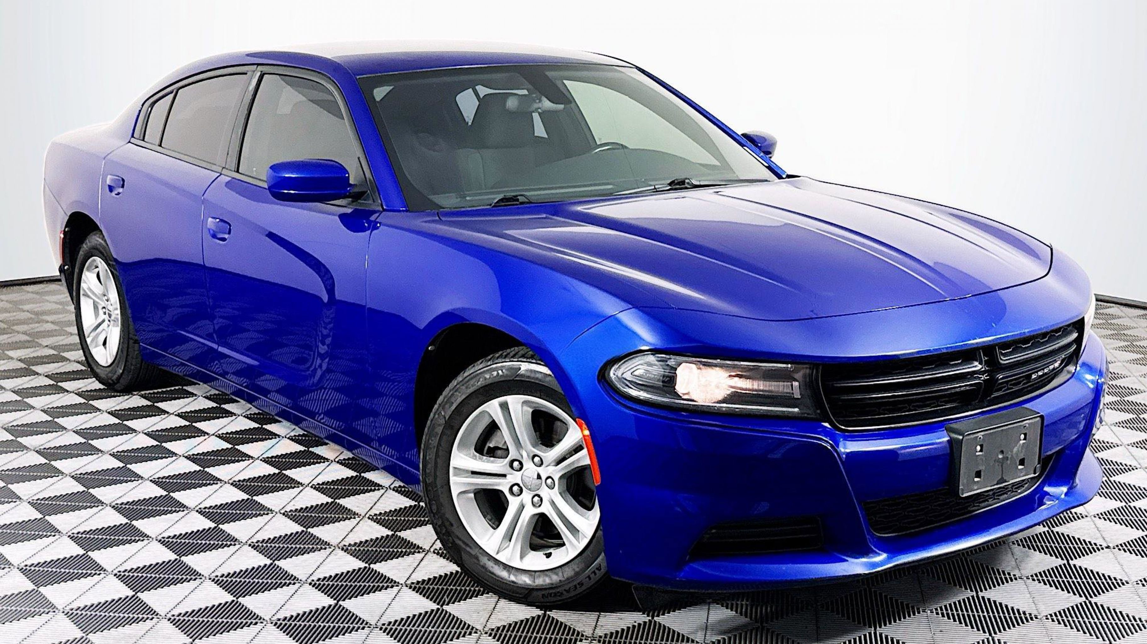 2020 Dodge Charger SXT
