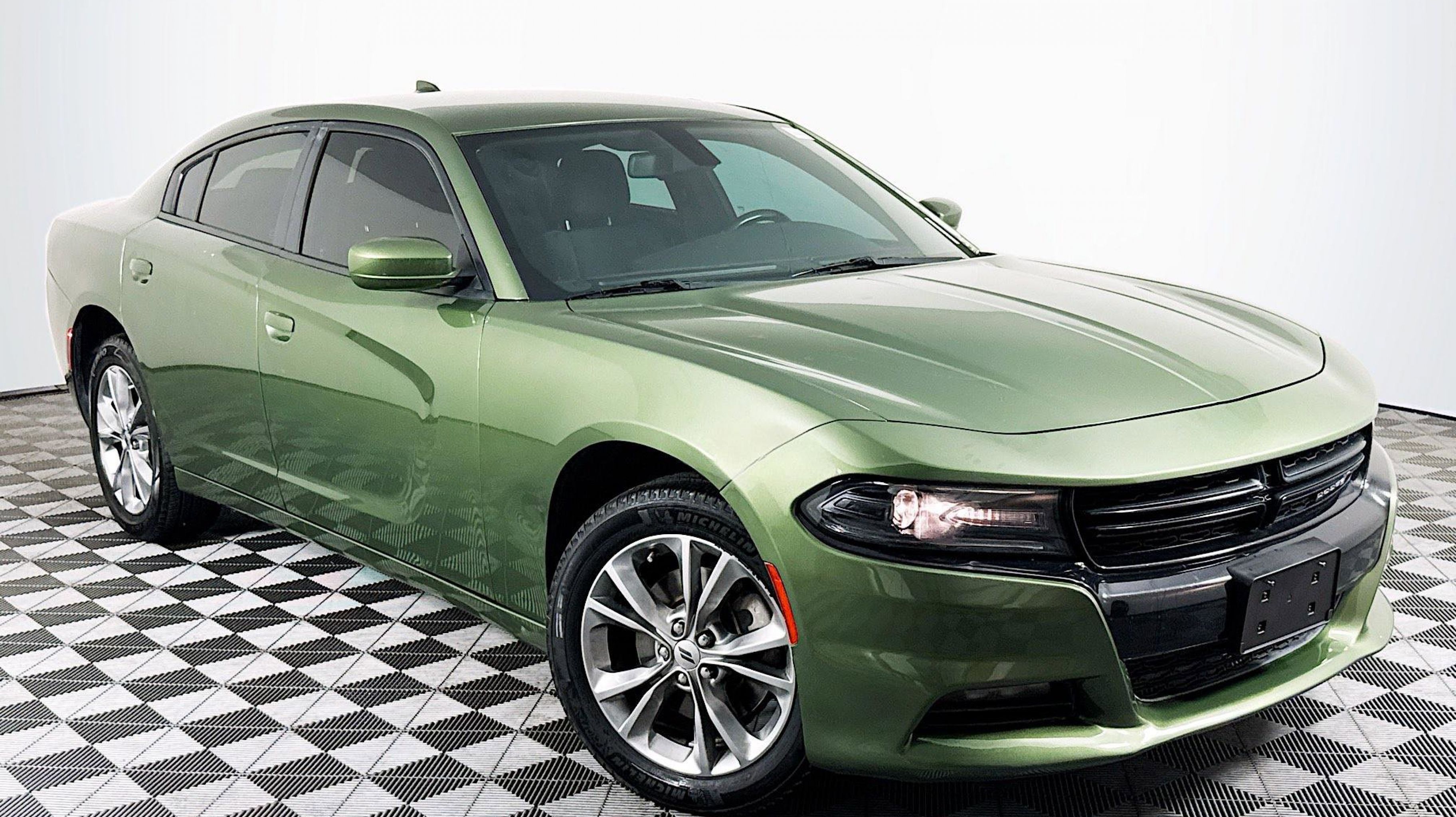 2021 Dodge Charger SXT's photo
