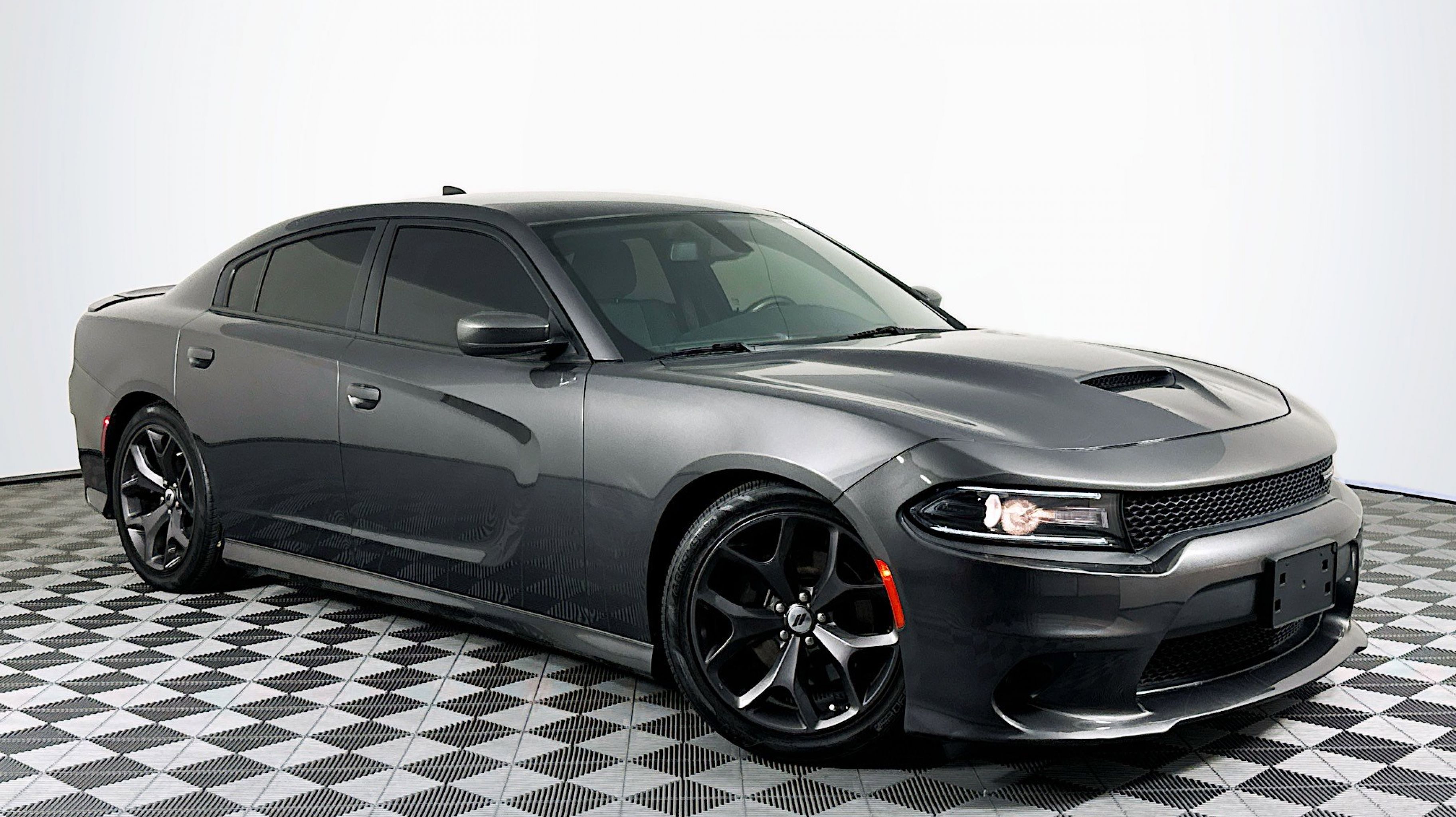 Used 2018 Dodge Charger SXT Plus for sale at HGreg