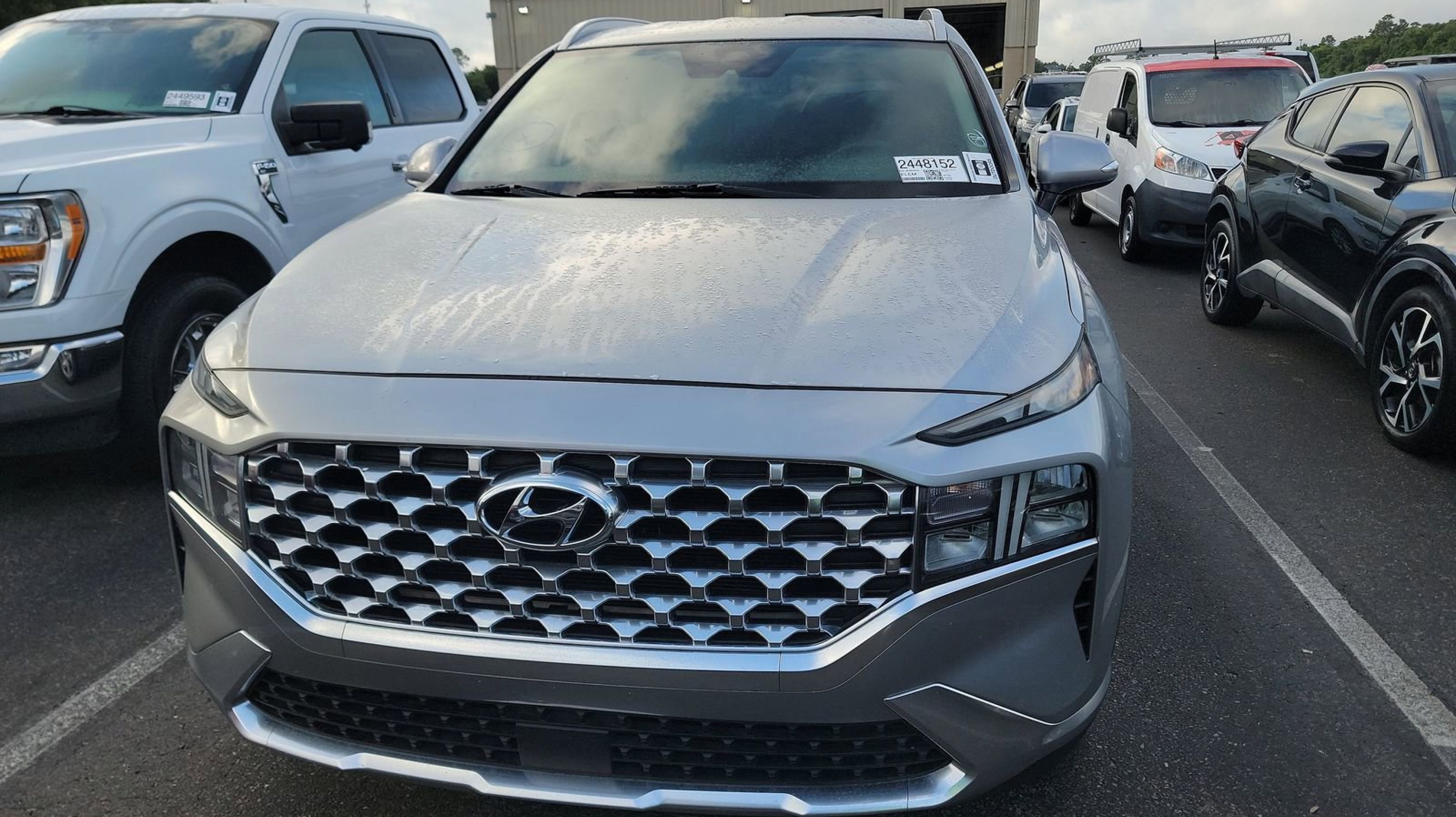 2021 Hyundai Santa Fe SEL 2.5's photo