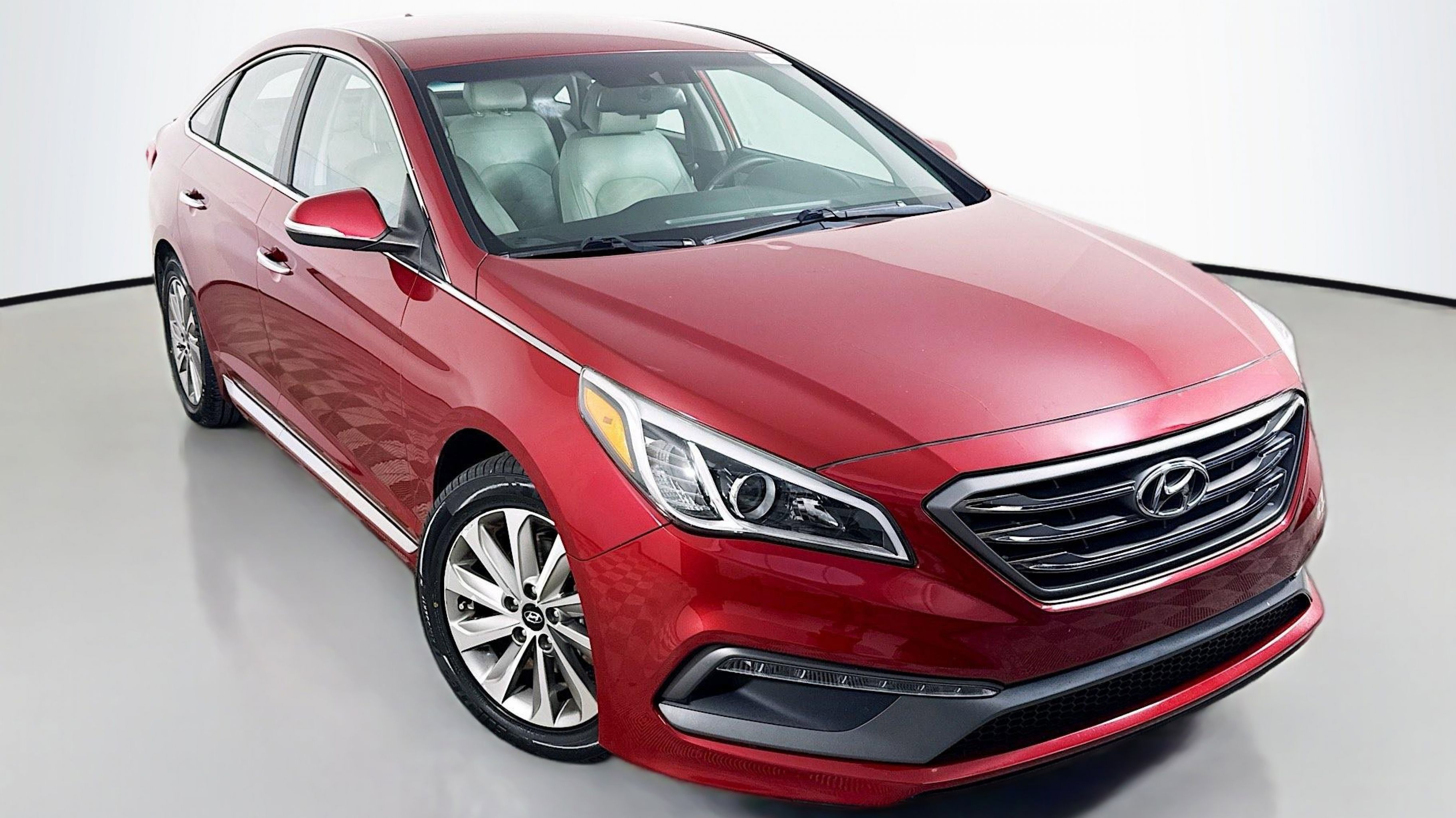 2016 Hyundai Sonata Sport PZEV's photo