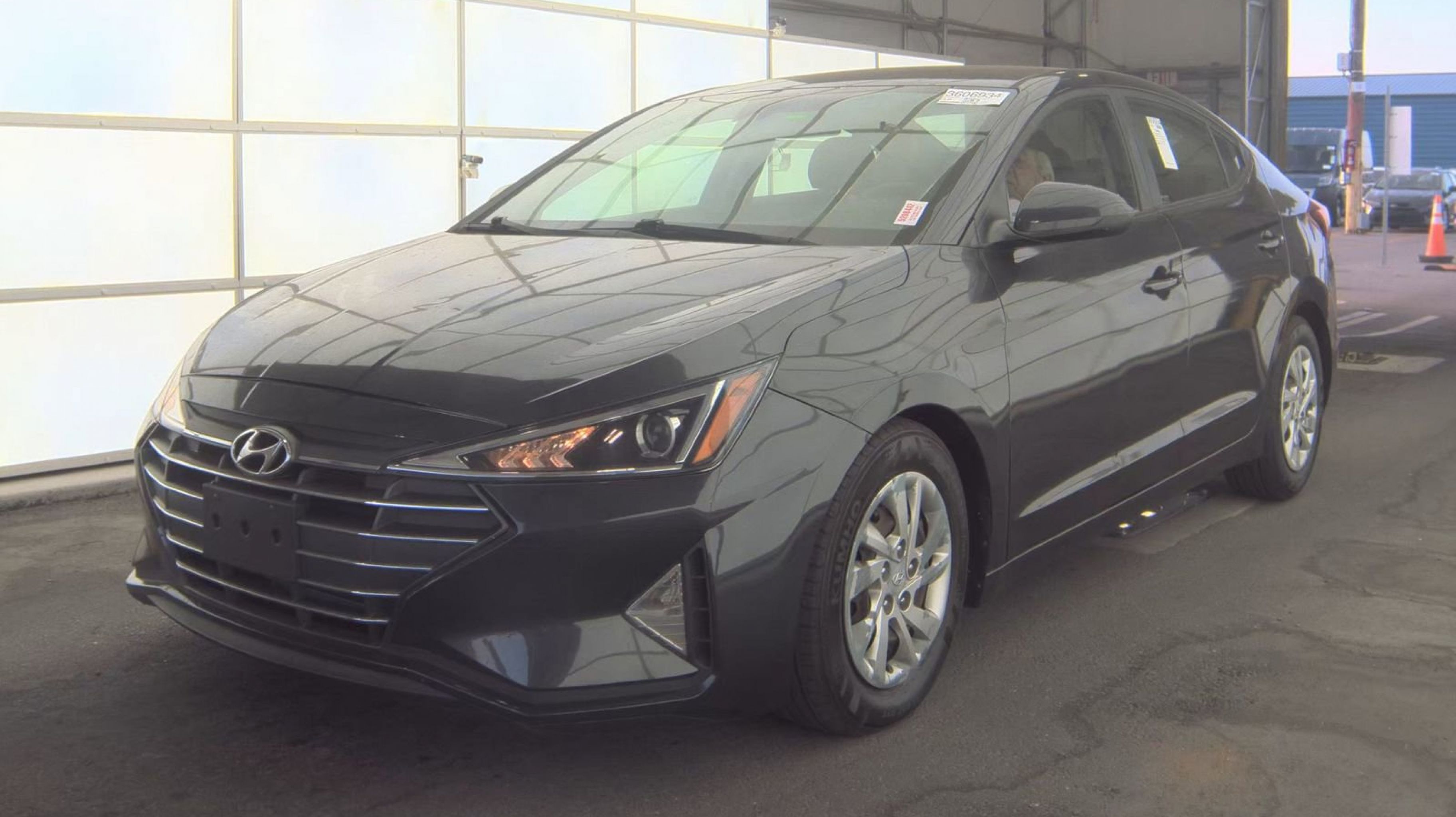 2020 Hyundai Elantra 2.0 SE IVT SULEV's photo