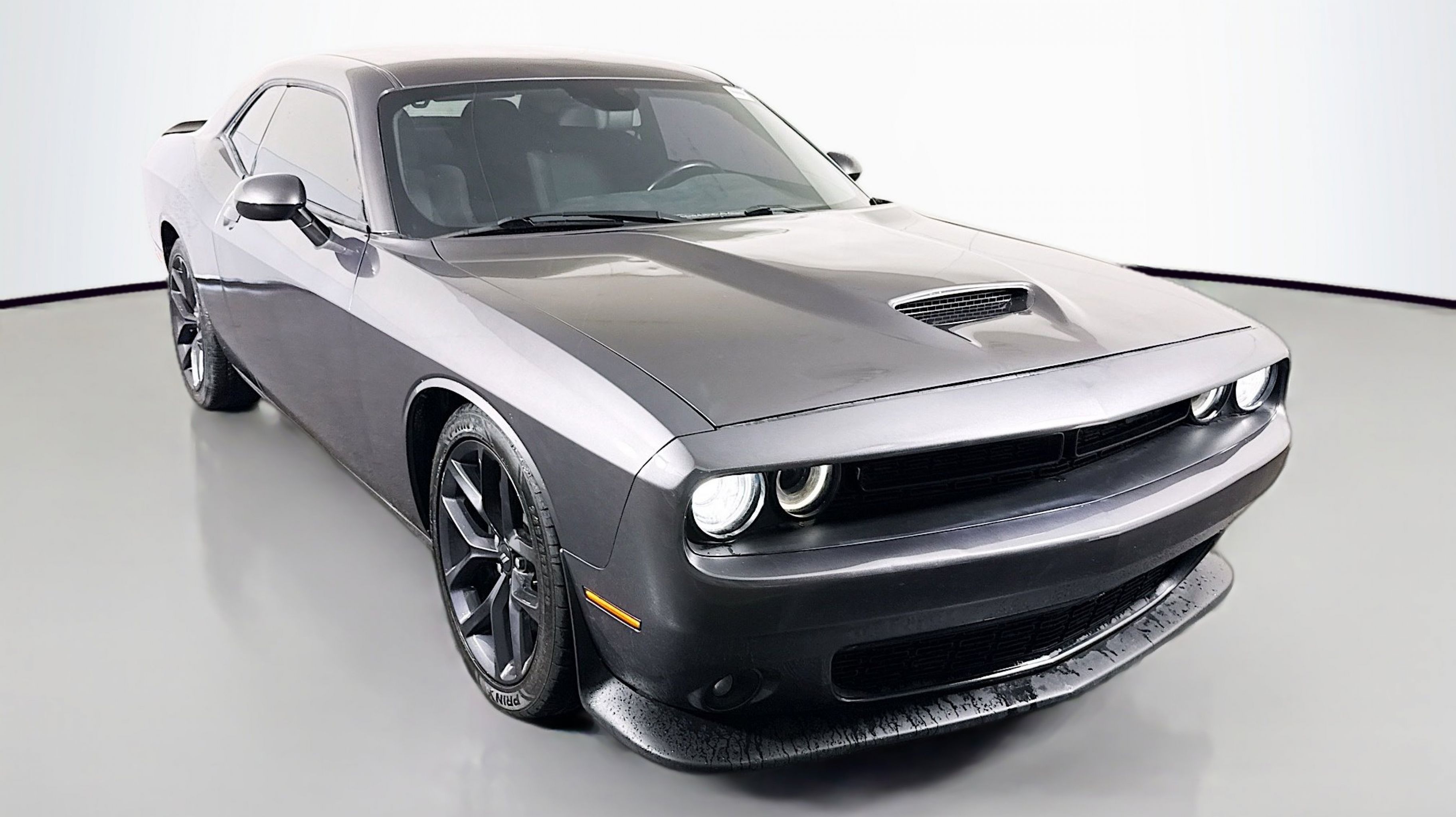 2021 Dodge Challenger GT Auto's photo