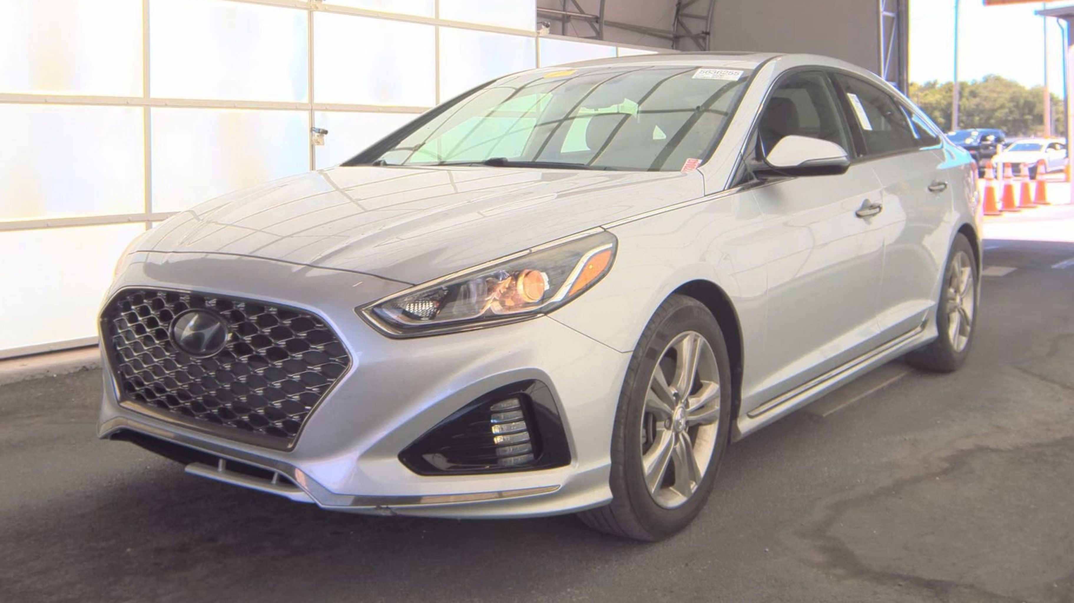 2019 Hyundai Sonata Sport's photo
