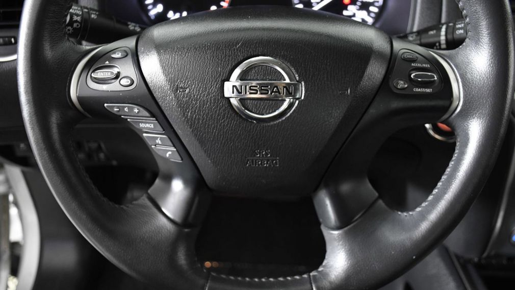 2017 Nissan Pathfinder SL #6